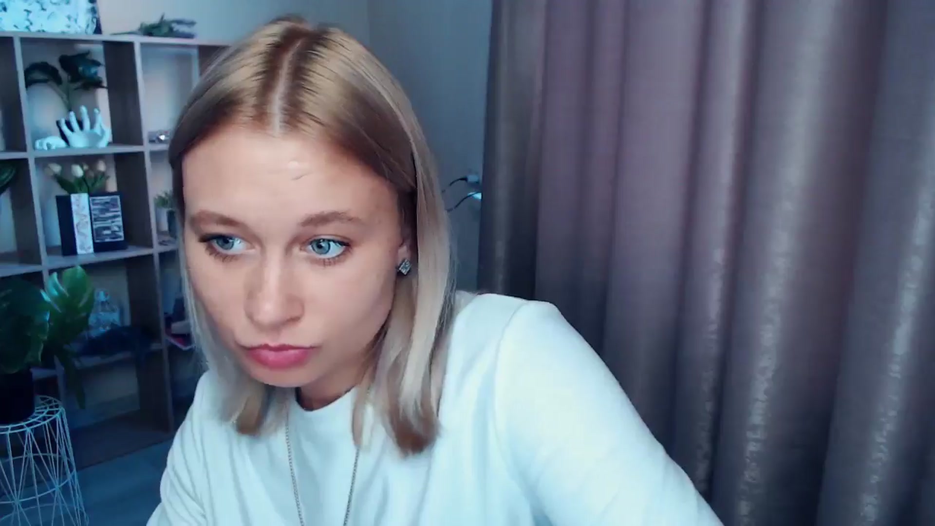 Gallery image thumbnail from Kukla_kolduna's myfreecams stream on, 07/23/2025, 18:10 image 2 of 20