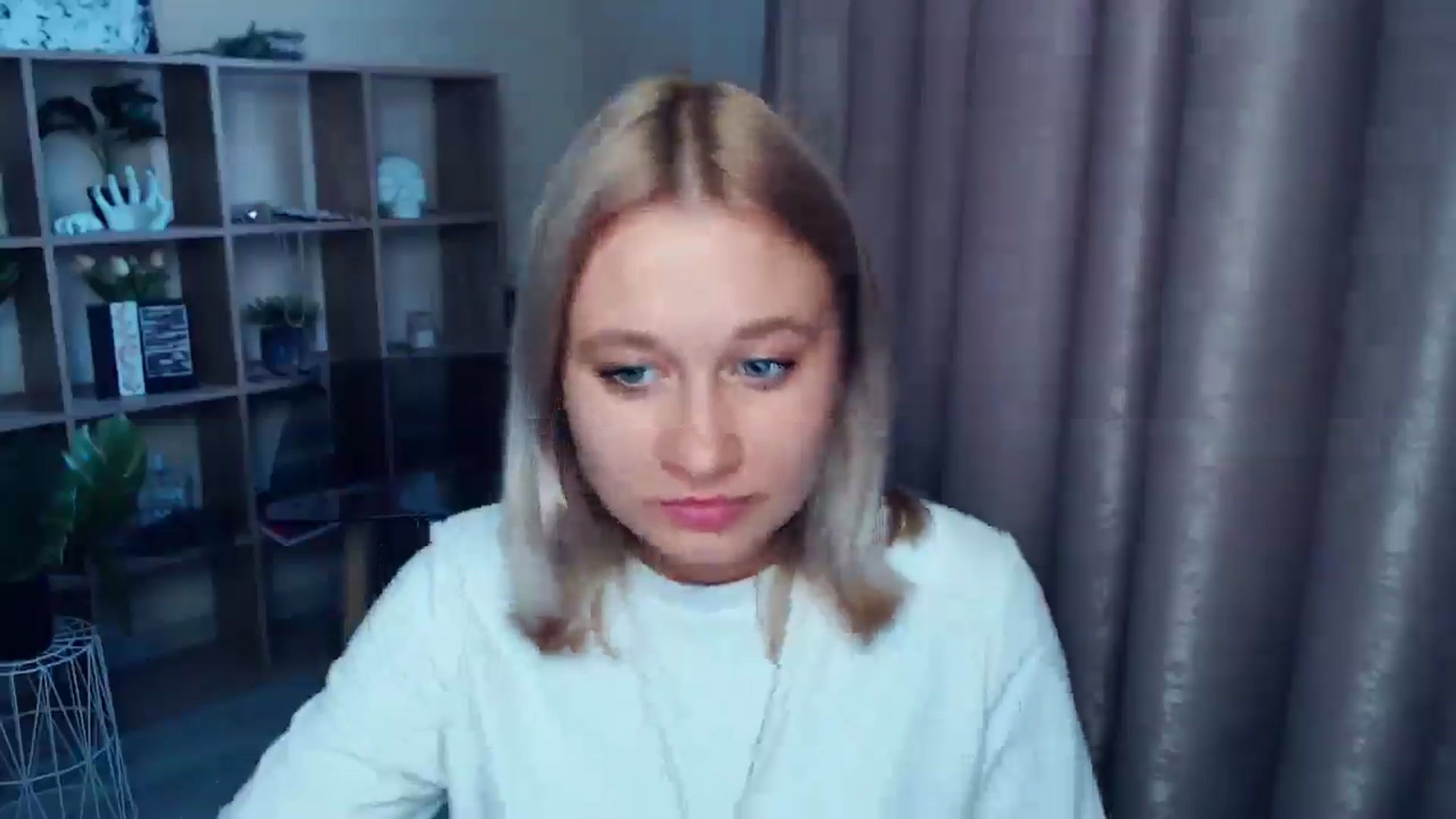 Gallery image thumbnail from Kukla_kolduna's myfreecams stream on, 07/23/2025, 18:10 image 8 of 20