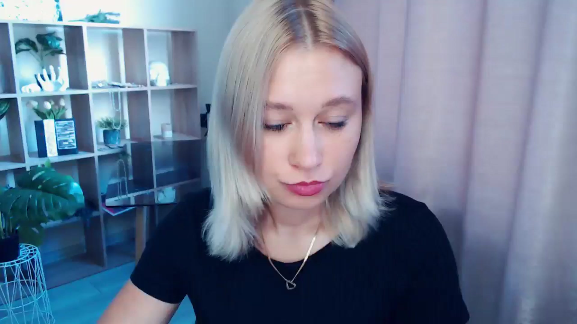 Gallery image thumbnail from Kukla_kolduna's myfreecams stream on, 07/24/2025, 16:39 image 1 of 20