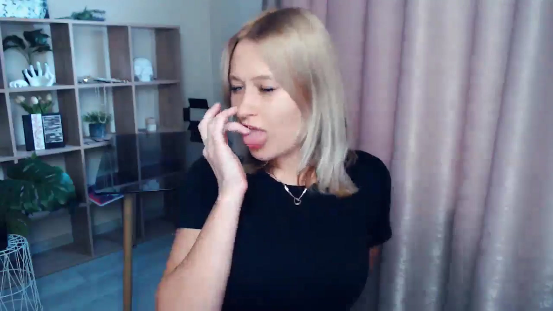 Gallery image thumbnail from Kukla_kolduna's myfreecams stream on, 07/25/2025, 16:53 image 20 of 20