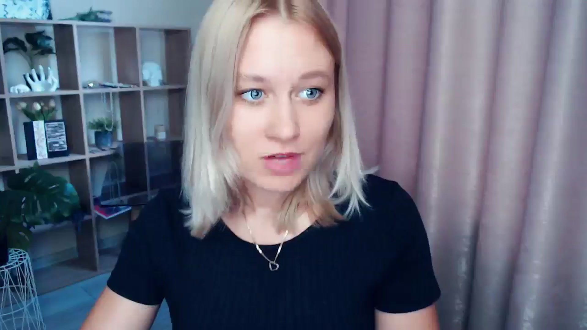 Gallery image thumbnail from Kukla_kolduna's myfreecams stream on, 07/25/2025, 16:53 image 11 of 20