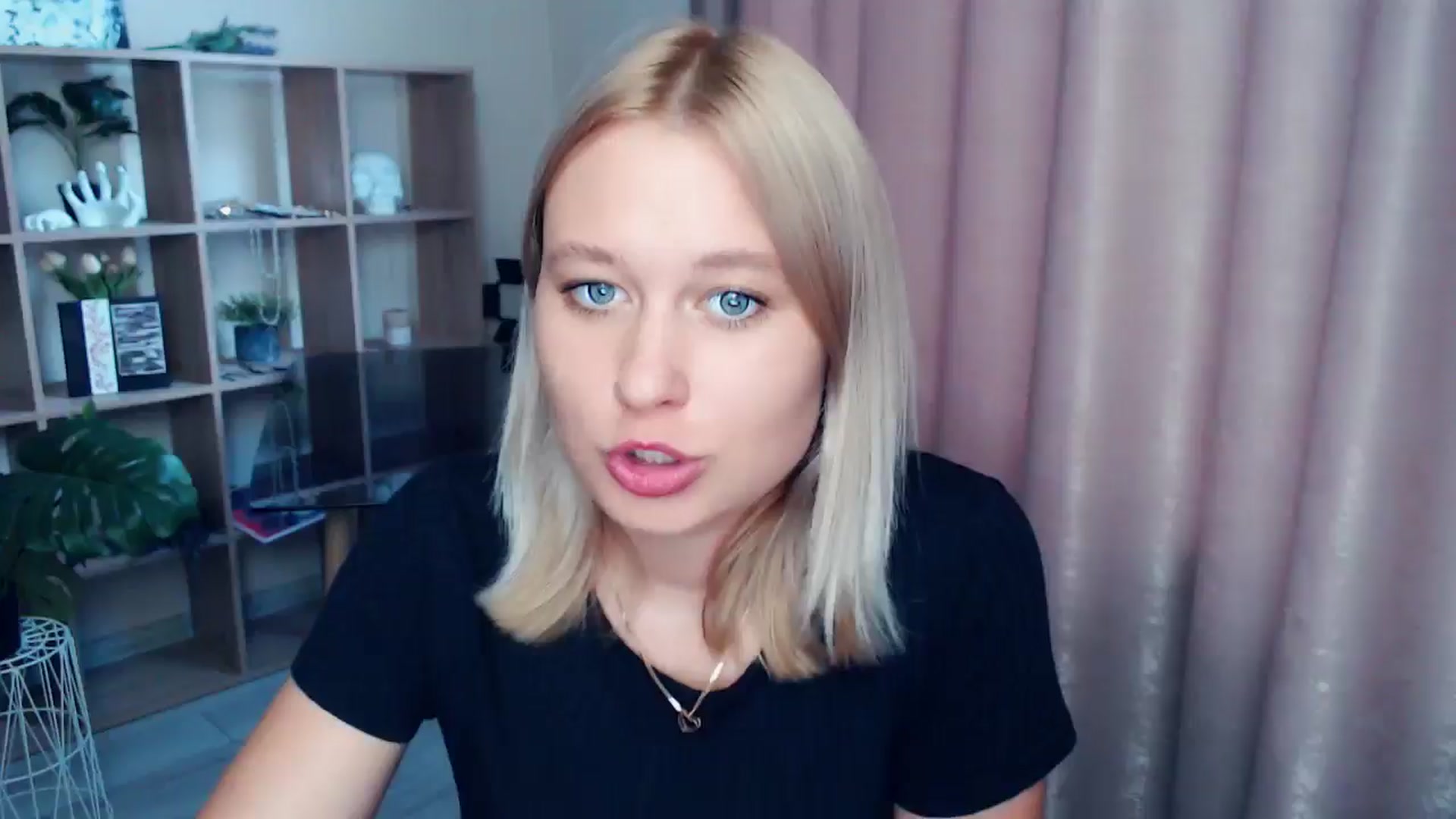 Gallery image thumbnail from Kukla_kolduna's myfreecams stream on, 07/25/2025, 16:53 image 18 of 20