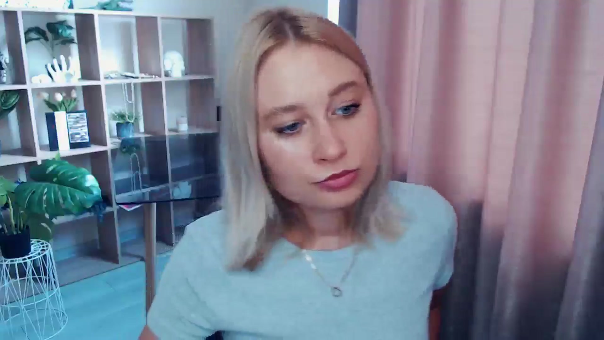 Gallery image thumbnail from Kukla_kolduna's myfreecams stream on, 07/27/2025, 10:00 image 8 of 20