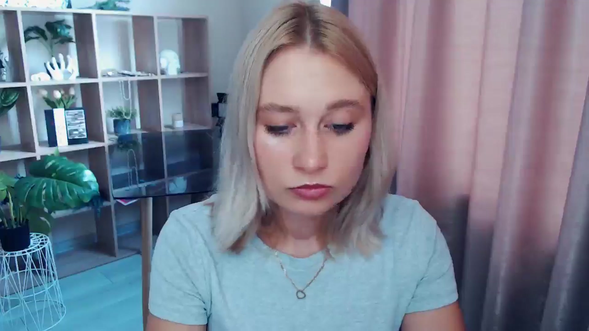 Gallery image thumbnail from Kukla_kolduna's myfreecams stream on, 07/27/2025, 10:00 image 9 of 20