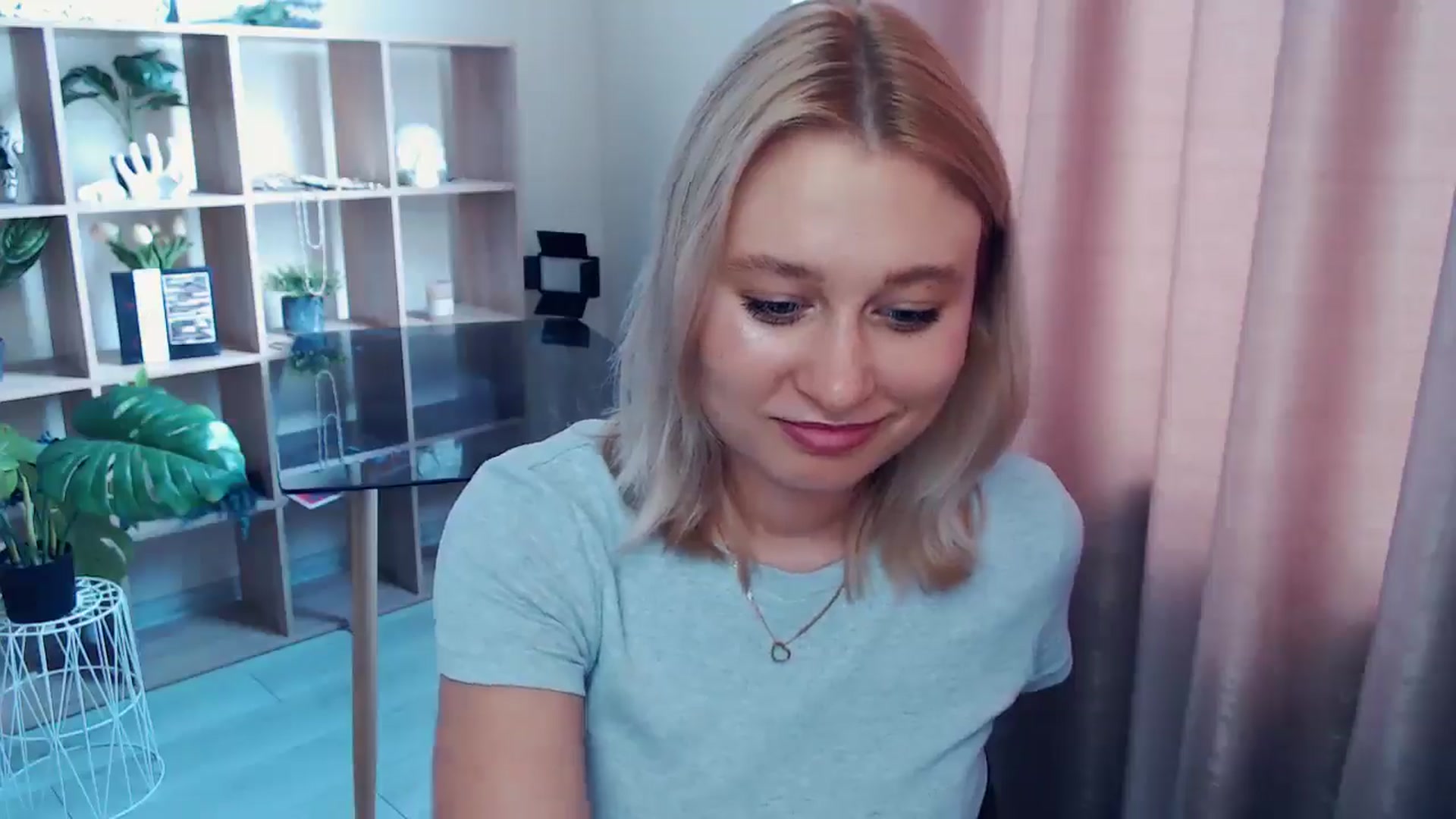 Gallery image thumbnail from Kukla_kolduna's myfreecams stream on, 07/27/2025, 10:00 image 20 of 20