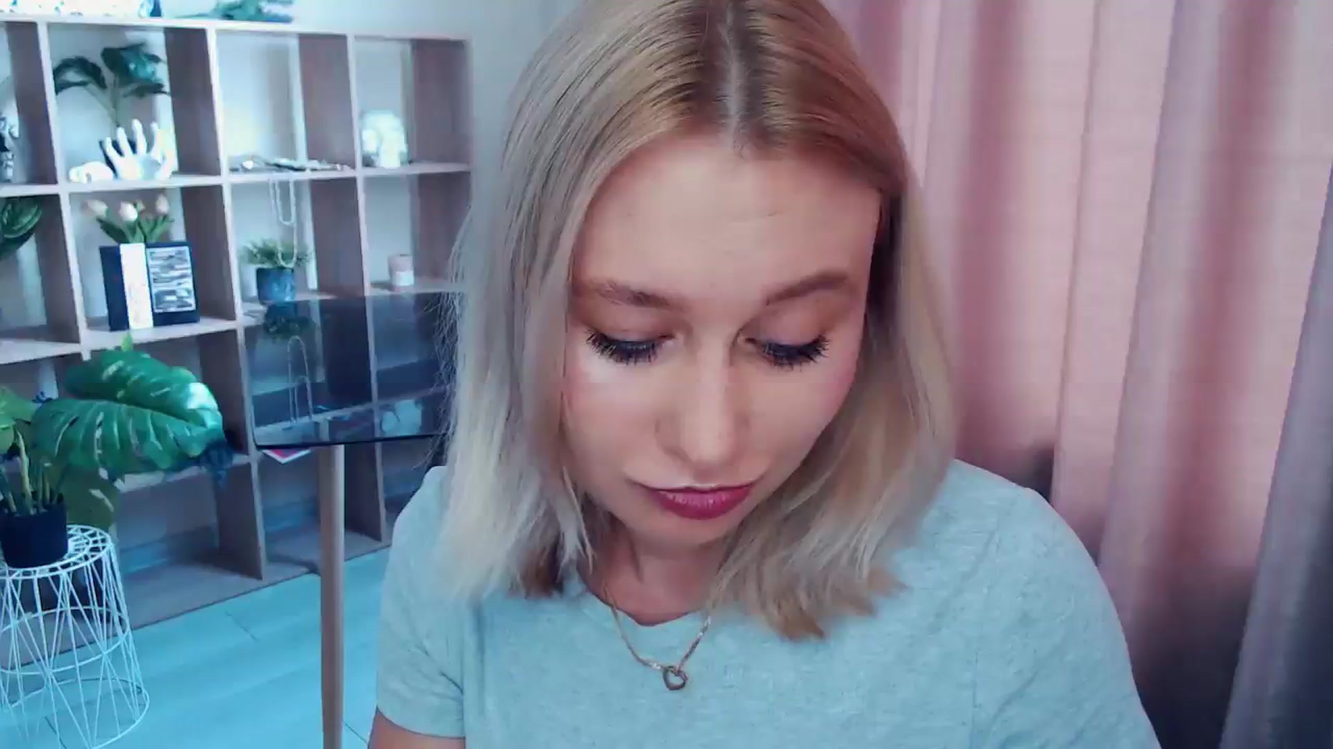 Gallery image thumbnail from Kukla_kolduna's myfreecams stream on, 07/27/2025, 10:00 image 1 of 20