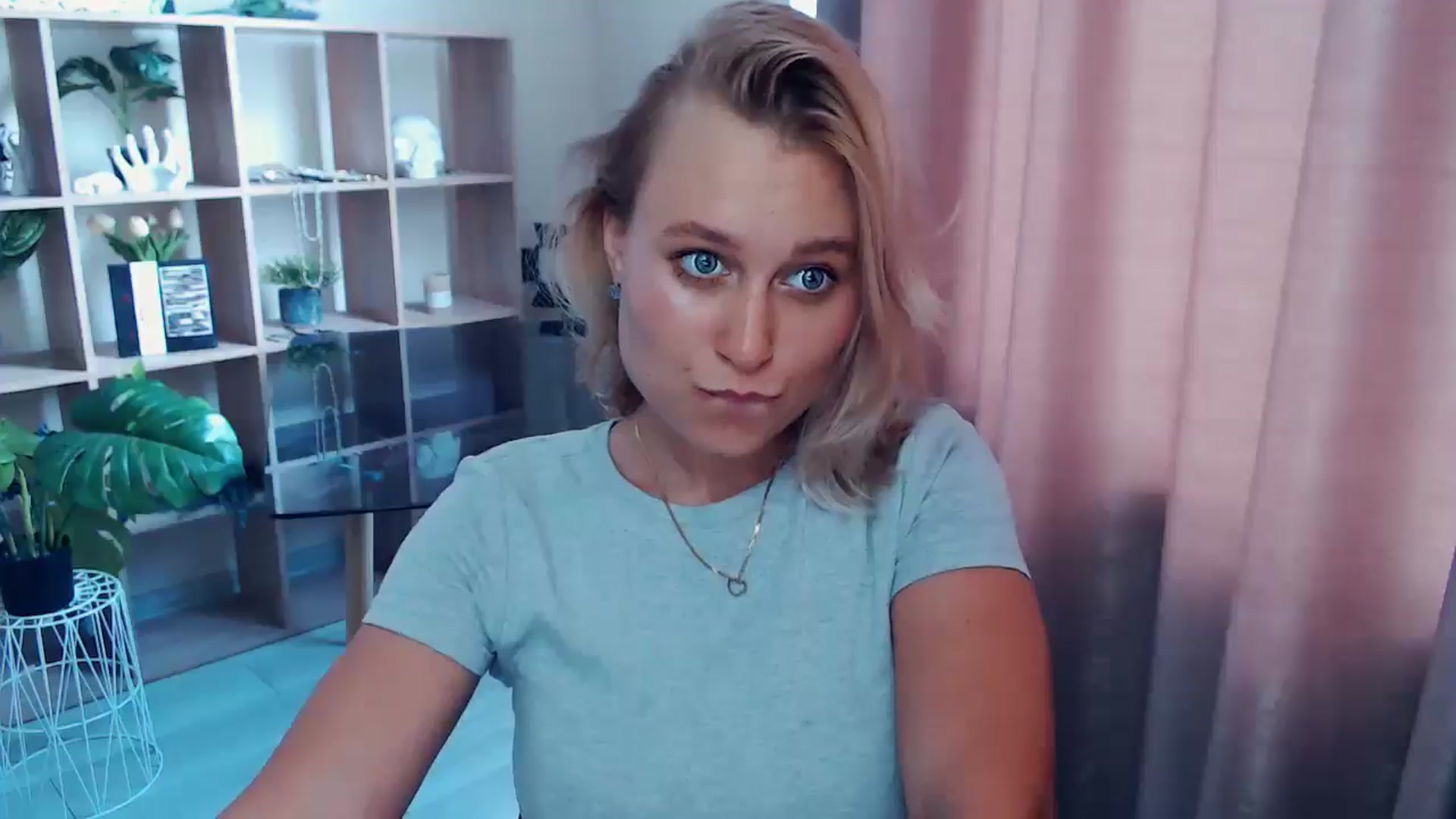 Gallery image thumbnail from Kukla_kolduna's myfreecams stream on, 07/27/2025, 12:22 image 20 of 20