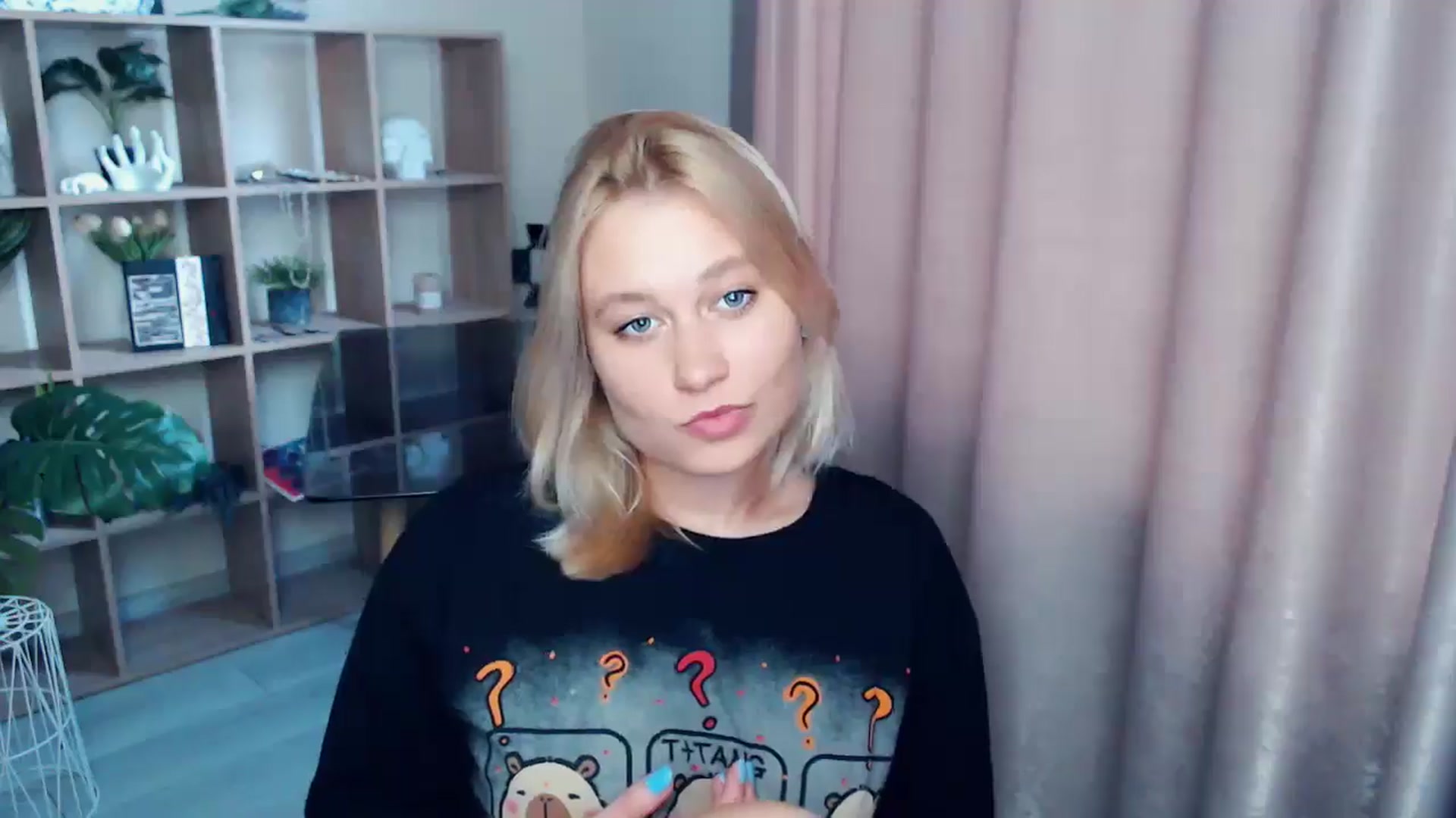 Gallery image thumbnail from Kukla_kolduna's myfreecams stream on, 07/30/2025, 15:35 image 13 of 20