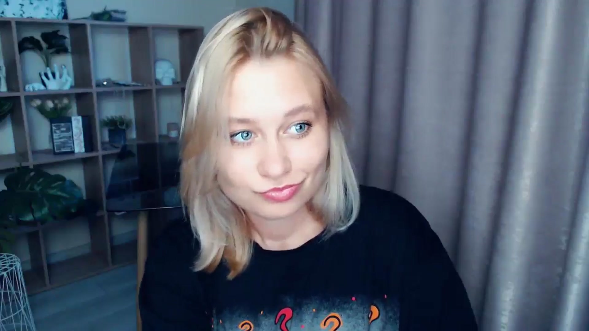 Gallery image thumbnail from Kukla_kolduna's myfreecams stream on, 07/30/2025, 18:00 image 5 of 20