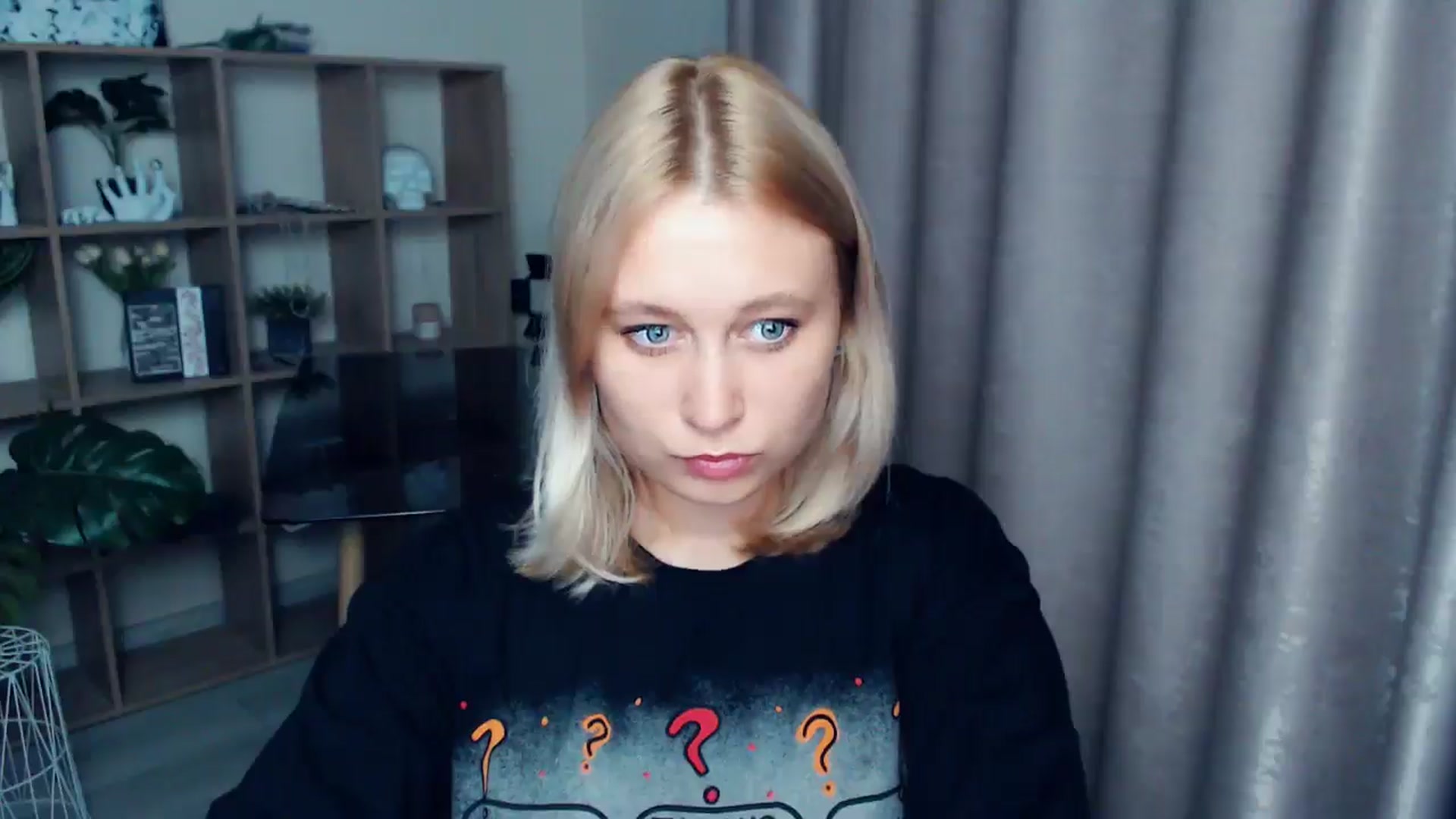 Gallery image thumbnail from Kukla_kolduna's myfreecams stream on, 07/30/2025, 18:00 image 19 of 20