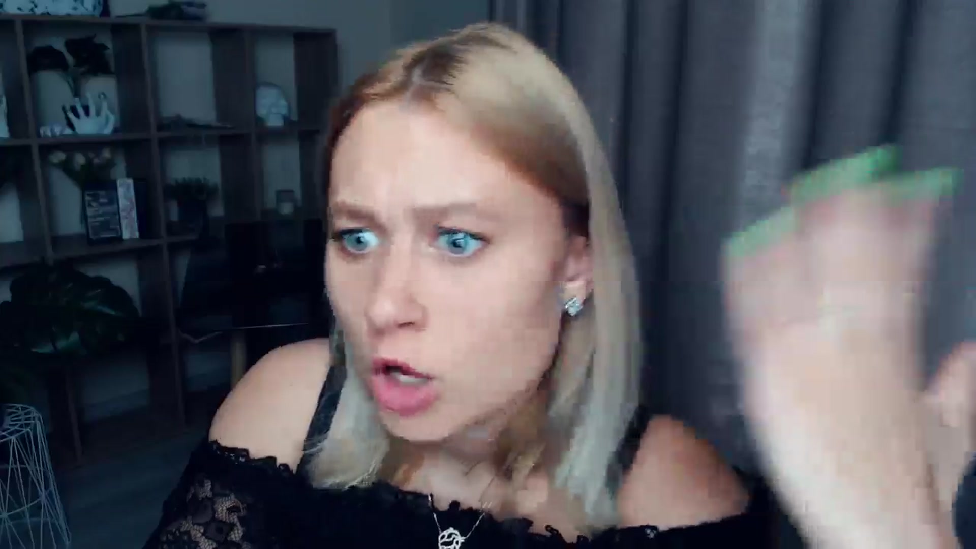 Gallery image thumbnail from Kukla_kolduna's myfreecams stream on, 08/01/2025, 18:22 image 19 of 20