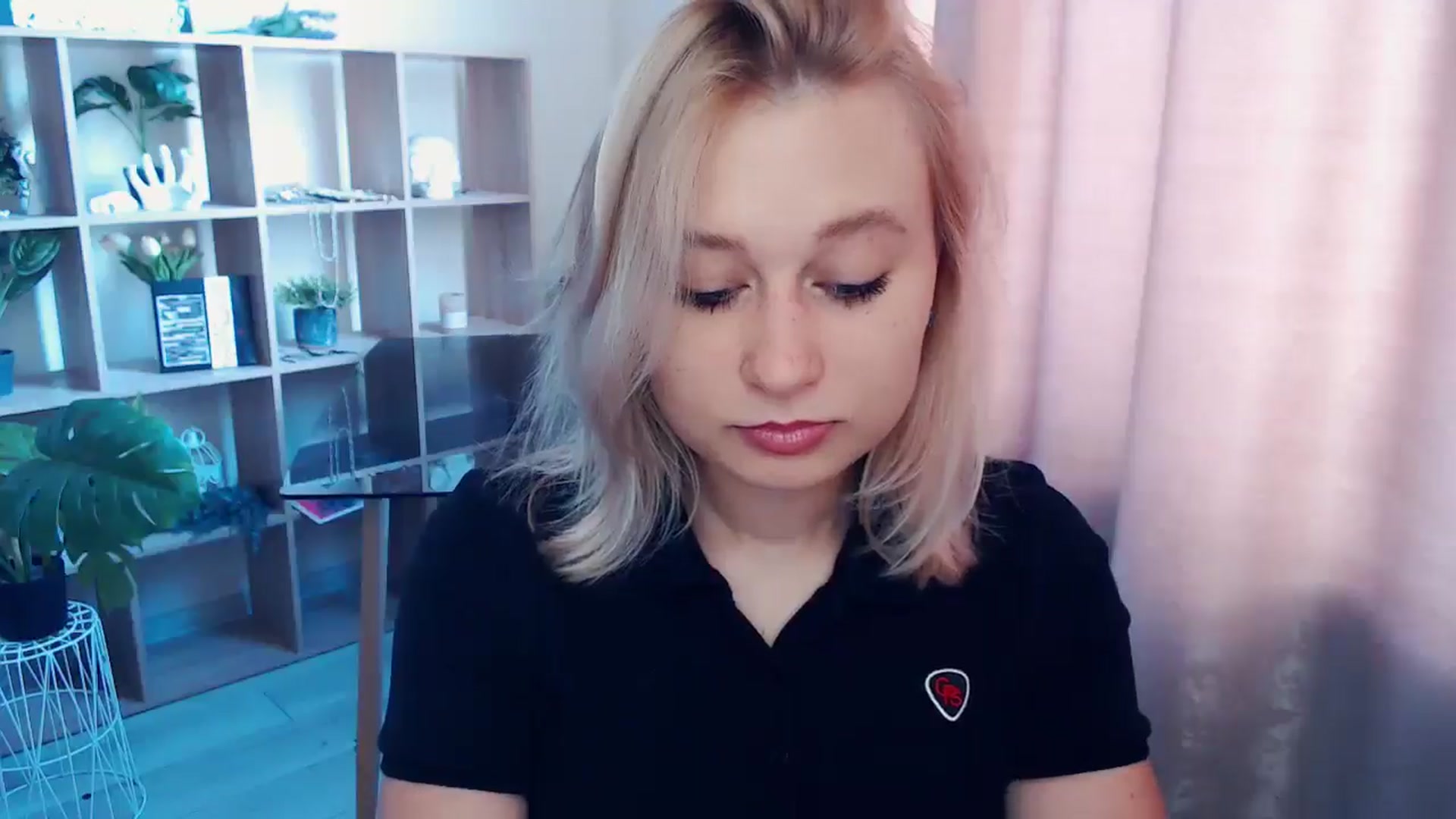 Gallery image thumbnail from Kukla_kolduna's myfreecams stream on, 08/02/2025, 07:11 image 2 of 20