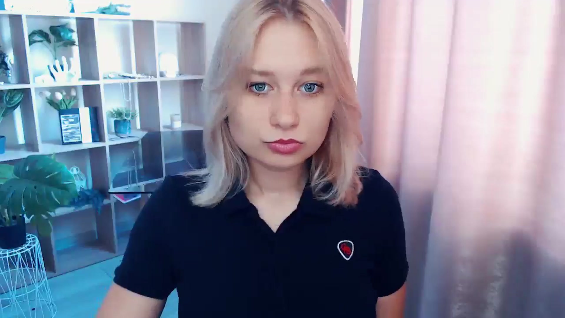 Gallery image thumbnail from Kukla_kolduna's myfreecams stream on, 08/02/2025, 07:11 image 3 of 20