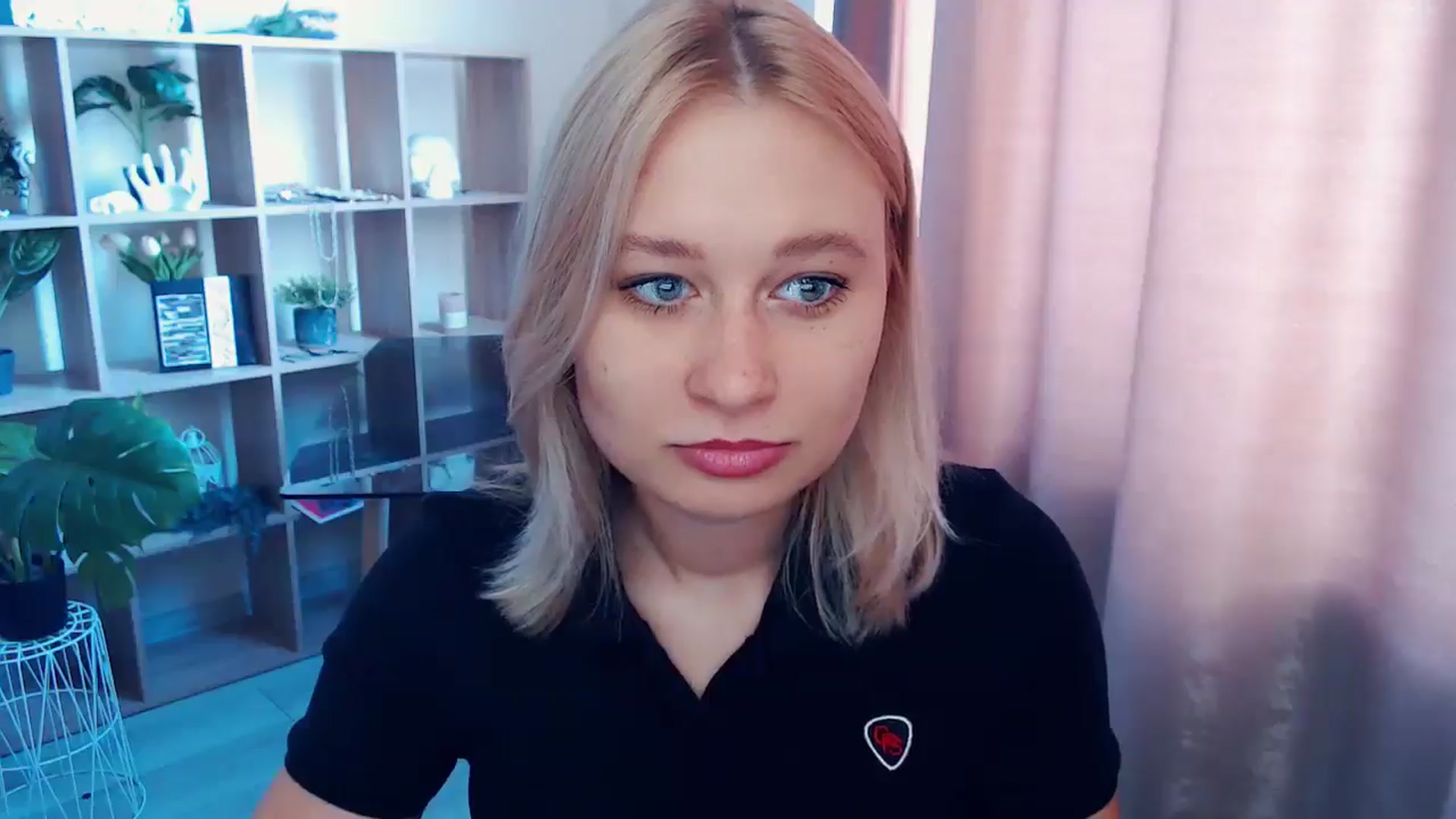 Gallery image thumbnail from Kukla_kolduna's myfreecams stream on, 08/02/2025, 07:11 image 6 of 20