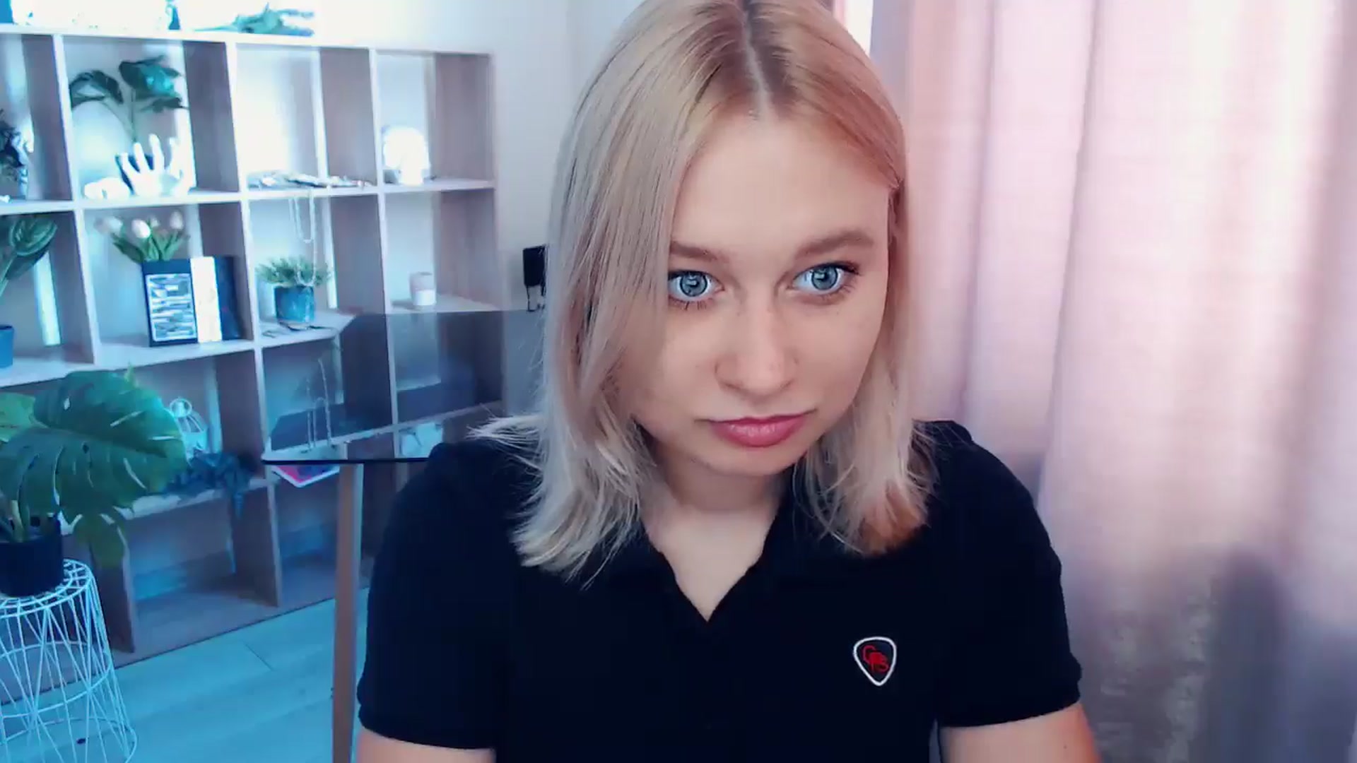 Gallery image thumbnail from Kukla_kolduna's myfreecams stream on, 08/02/2025, 07:11 image 12 of 20