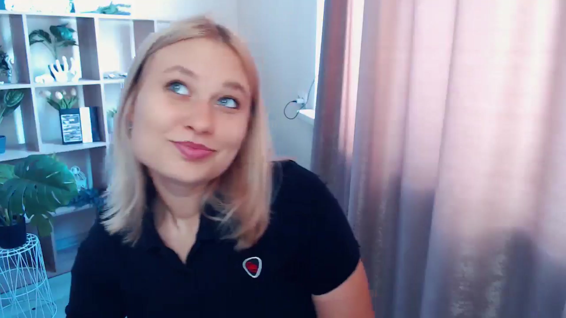 Gallery image thumbnail from Kukla_kolduna's myfreecams stream on, 08/02/2025, 07:11 image 14 of 20