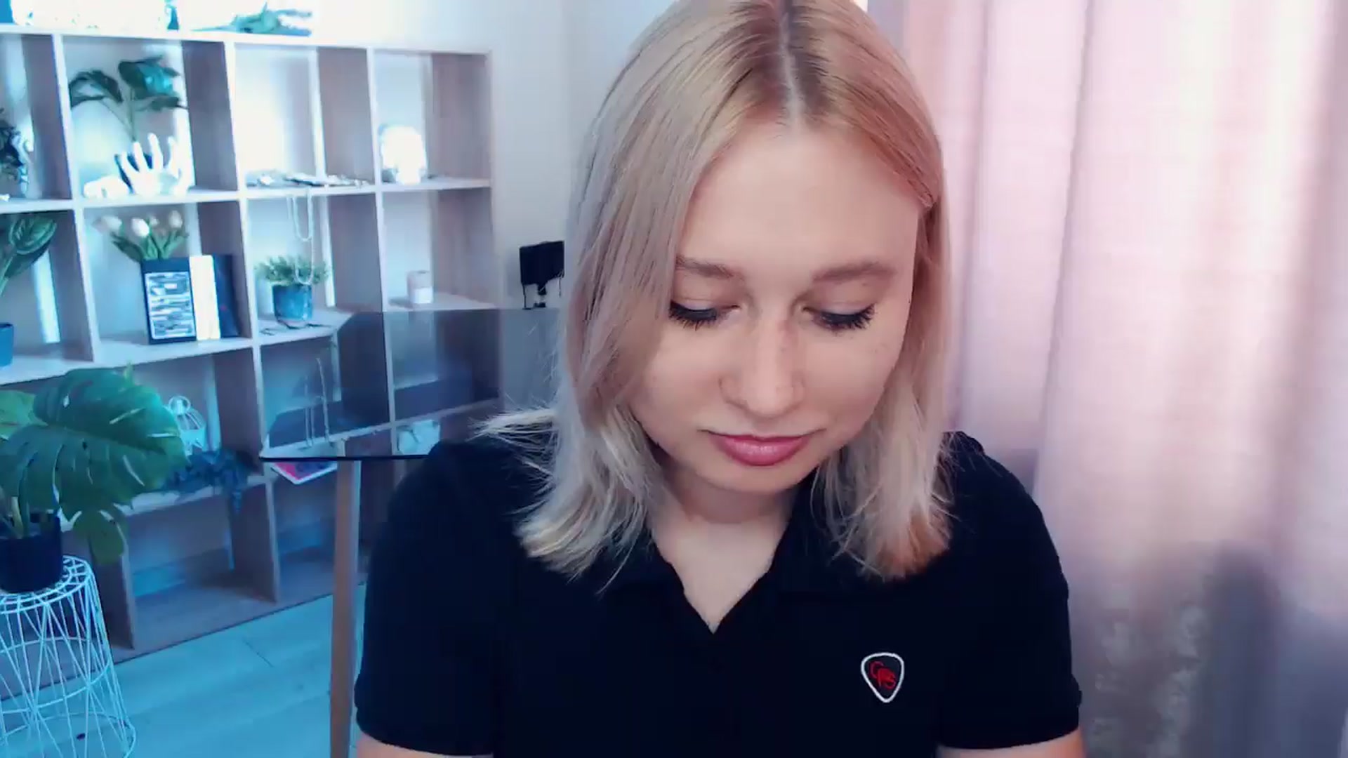 Gallery image thumbnail from Kukla_kolduna's myfreecams stream on, 08/02/2025, 07:11 image 11 of 20