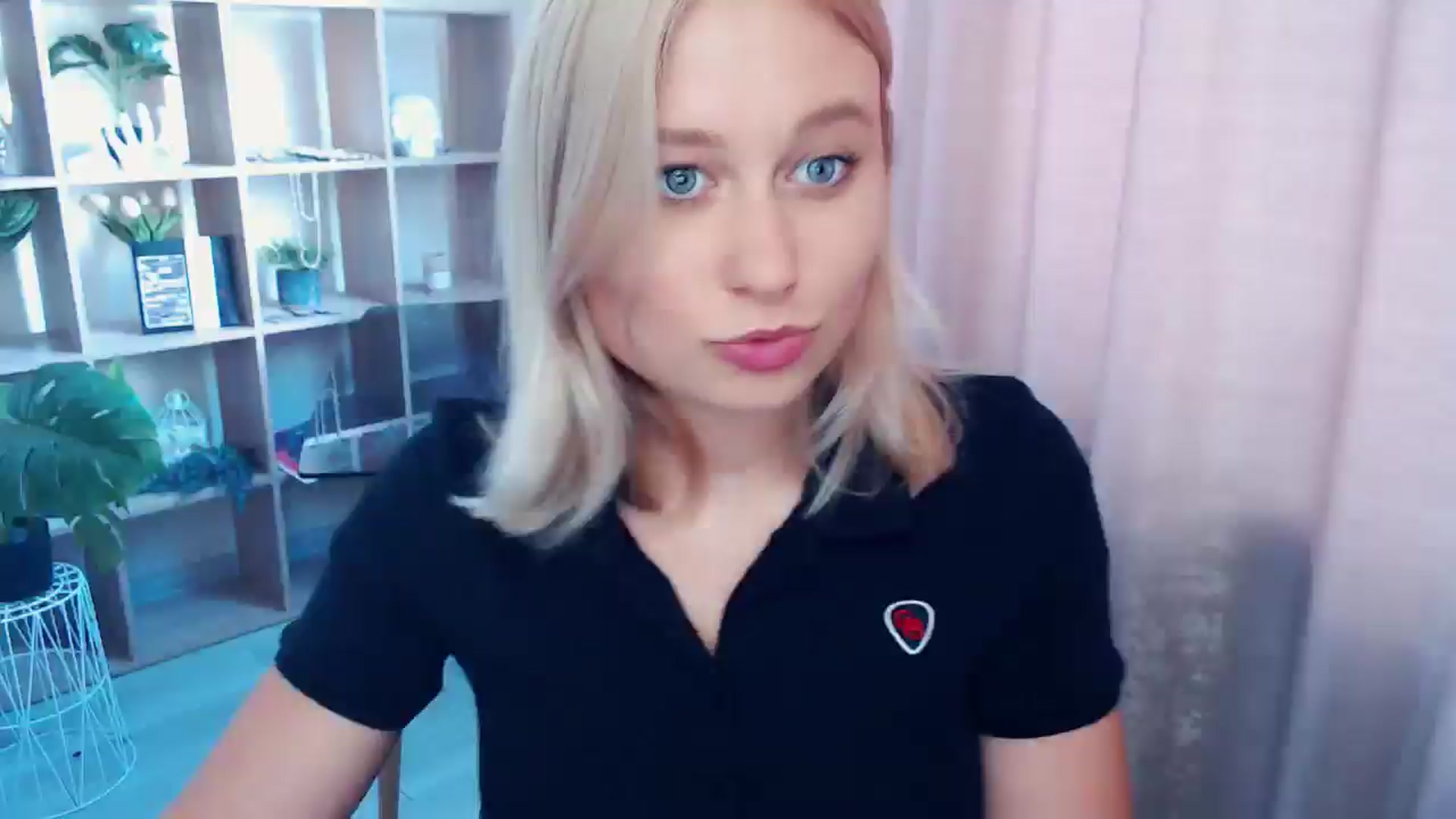 Gallery image thumbnail from Kukla_kolduna's myfreecams stream on, 08/02/2025, 11:43 image 1 of 20