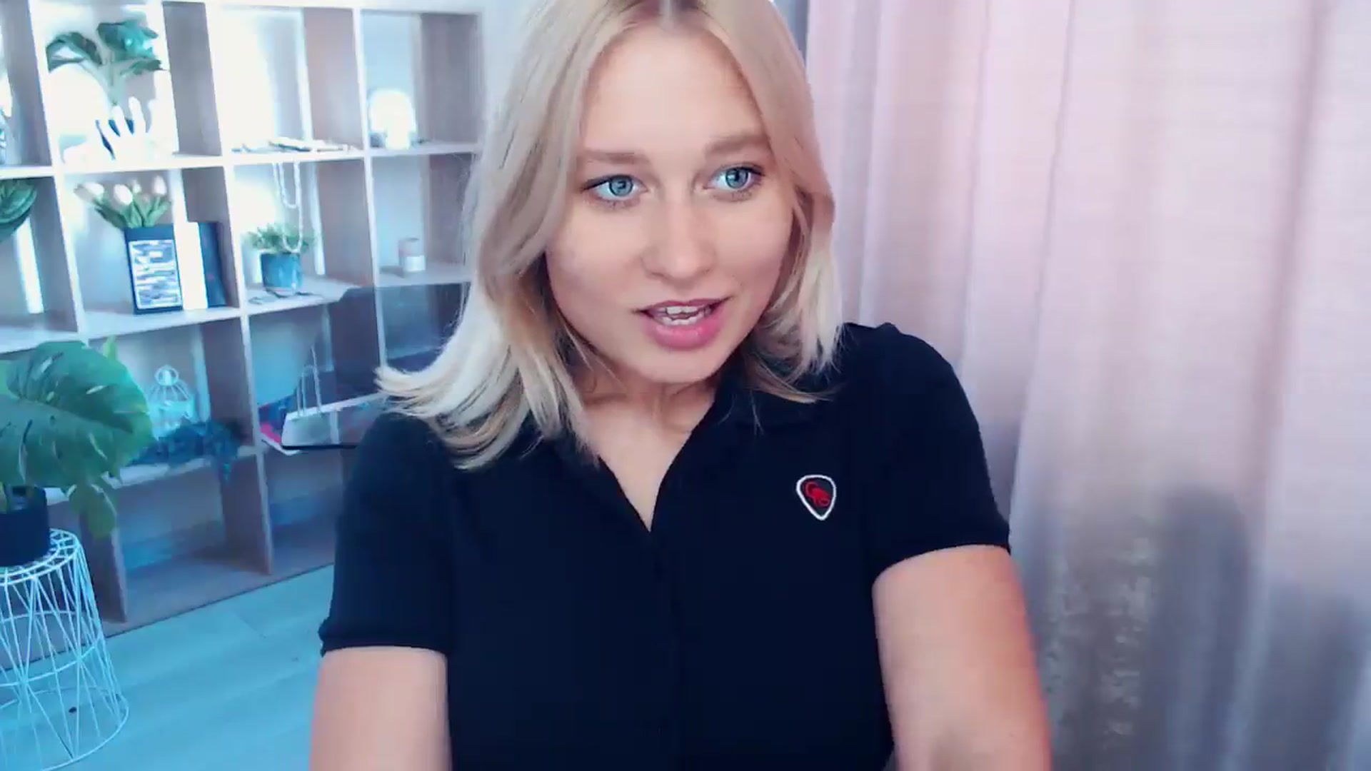 Gallery image thumbnail from Kukla_kolduna's myfreecams stream on, 08/02/2025, 11:43 image 6 of 20