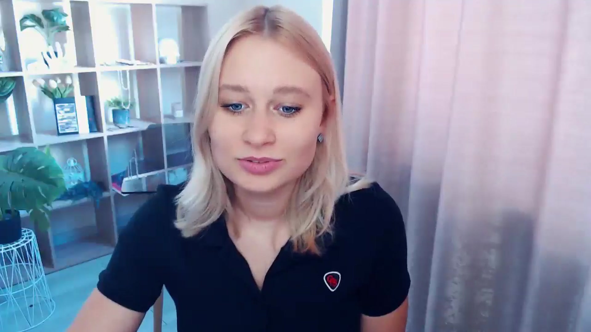 Gallery image thumbnail from Kukla_kolduna's myfreecams stream on, 08/02/2025, 11:43 image 7 of 20