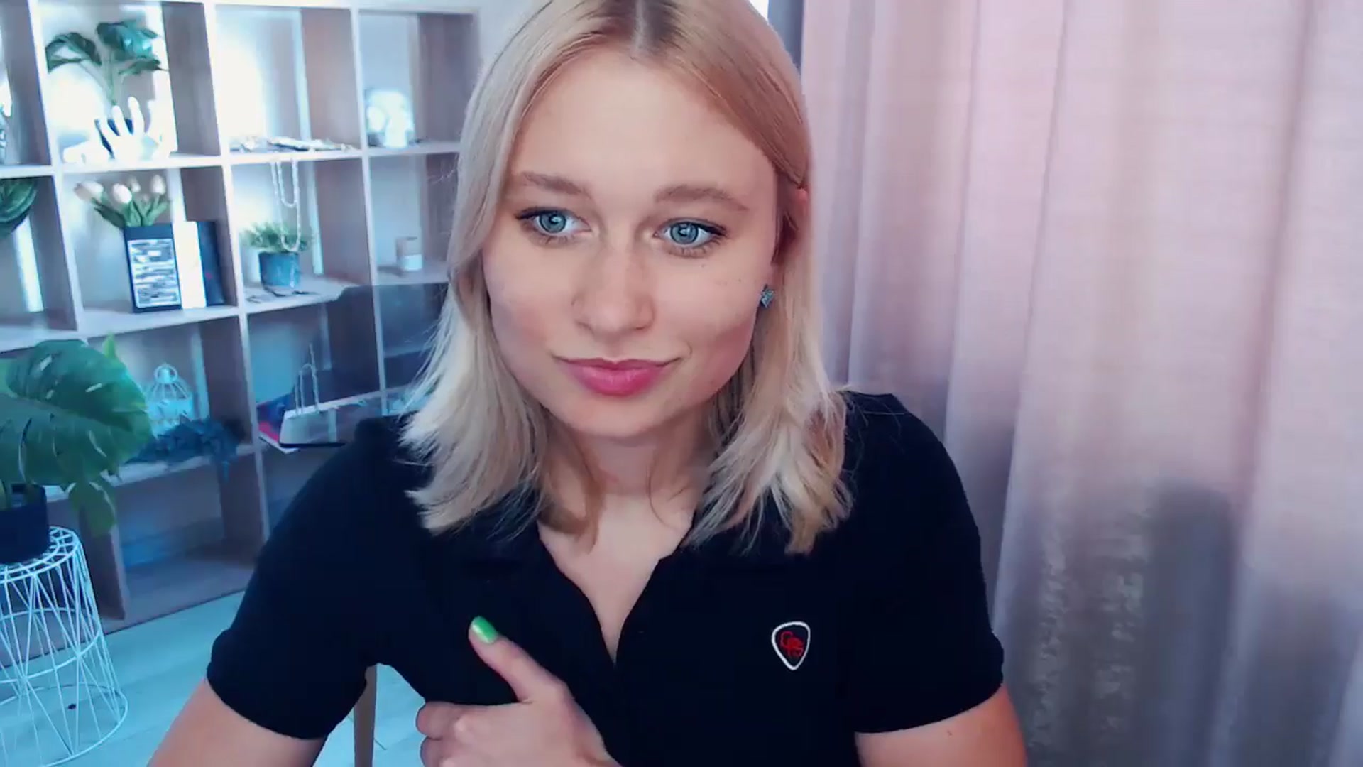 Gallery image thumbnail from Kukla_kolduna's myfreecams stream on, 08/02/2025, 11:43 image 2 of 20