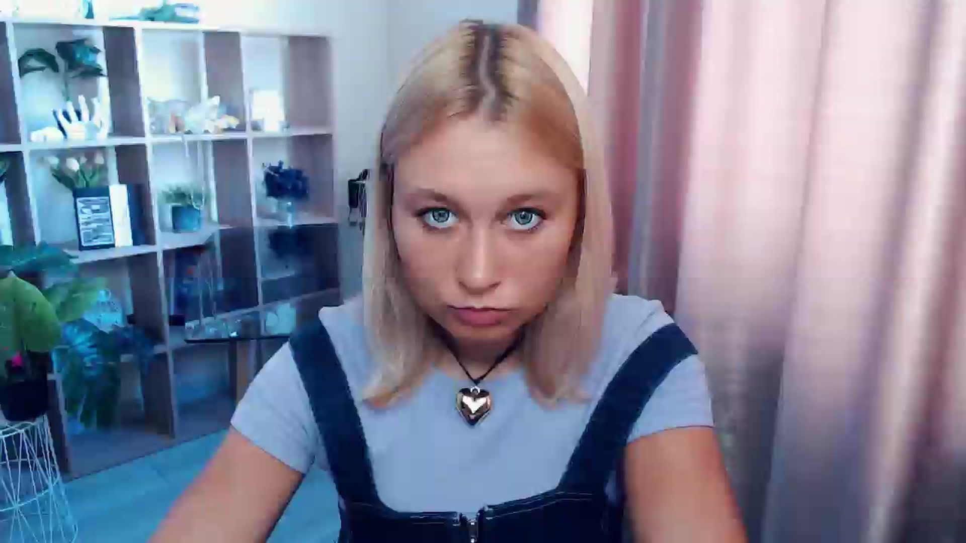 Gallery image thumbnail from Kukla_kolduna's myfreecams stream on, 08/16/2025, 07:23 image 17 of 20