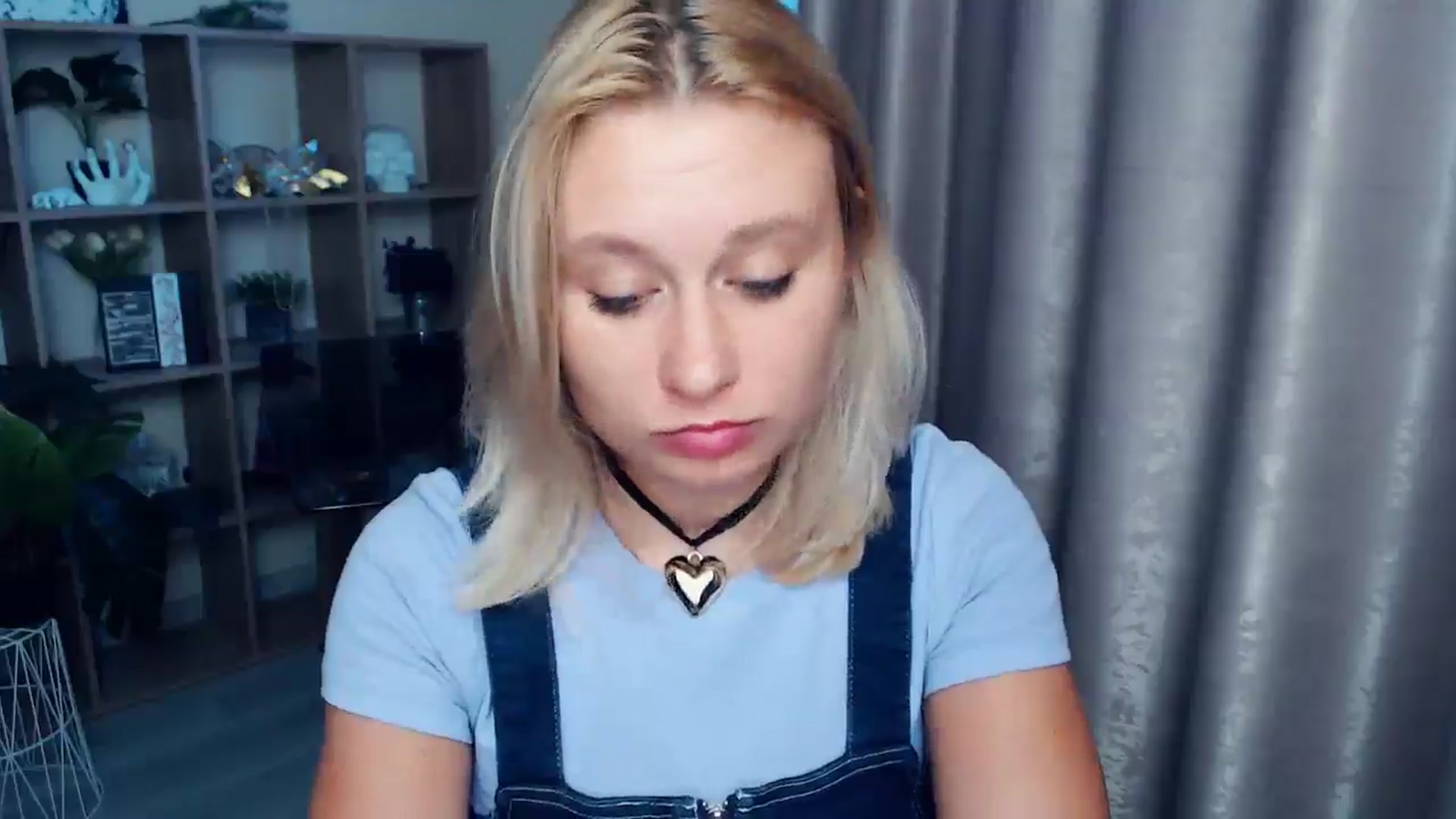 Gallery image thumbnail from Kukla_kolduna's myfreecams stream on, 08/16/2025, 17:24 image 11 of 20