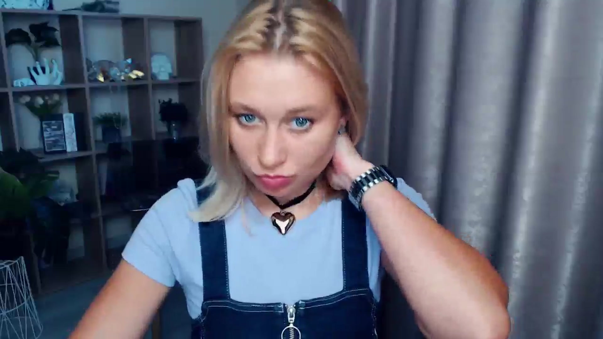 Gallery image thumbnail from Kukla_kolduna's myfreecams stream on, 08/16/2025, 17:24 image 10 of 20