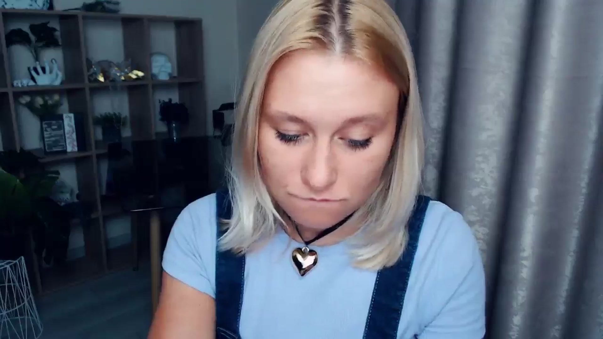 Gallery image thumbnail from Kukla_kolduna's myfreecams stream on, 08/16/2025, 17:54 image 7 of 20
