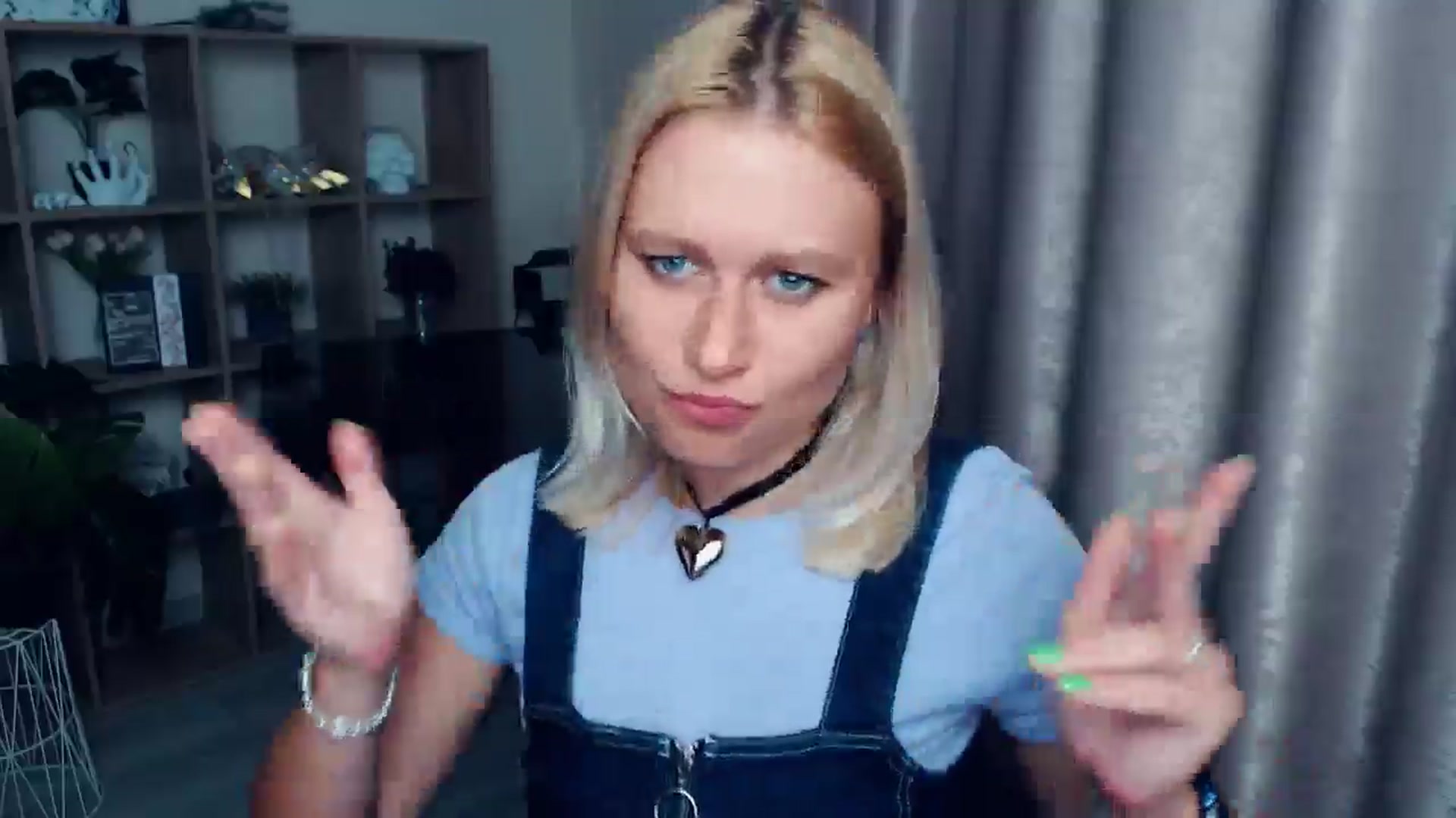 Gallery image thumbnail from Kukla_kolduna's myfreecams stream on, 08/16/2025, 17:54 image 6 of 20
