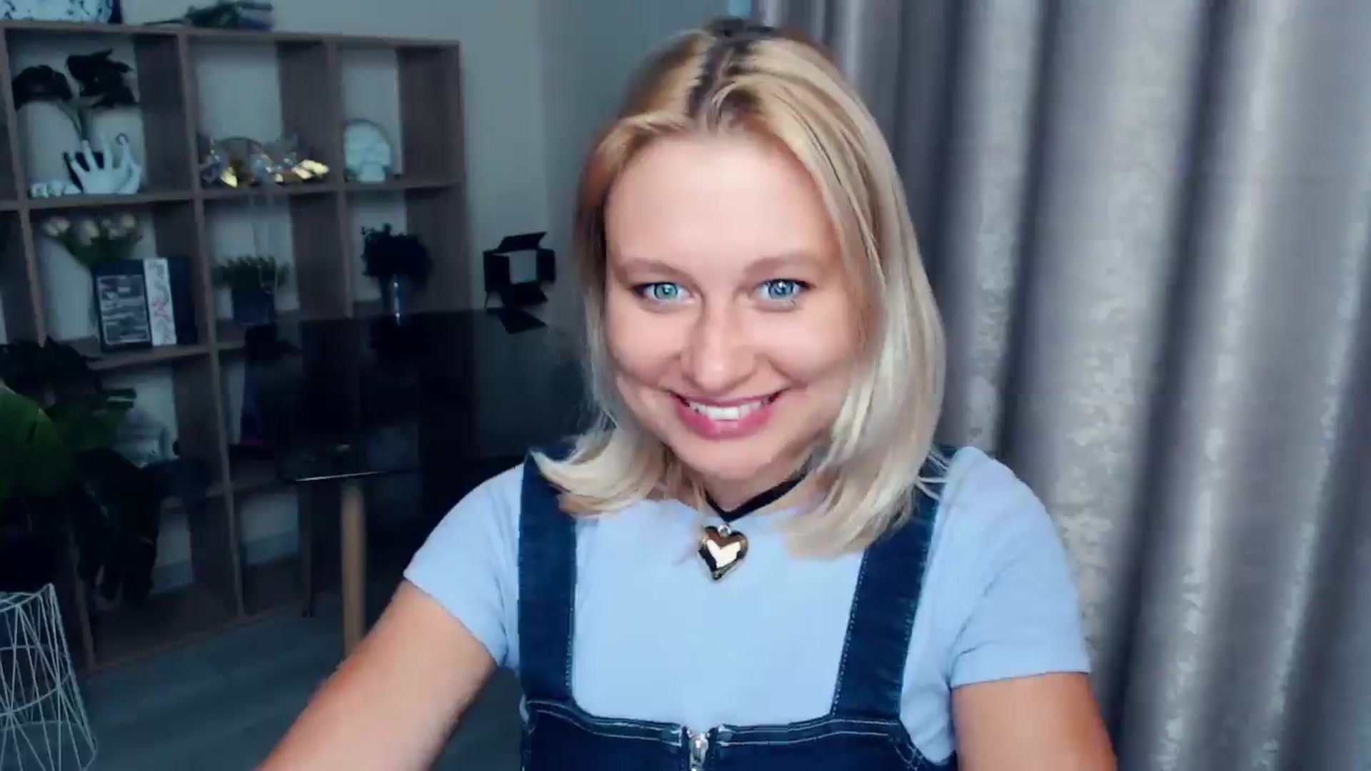 Gallery image thumbnail from Kukla_kolduna's myfreecams stream on, 08/16/2025, 17:54 image 15 of 20