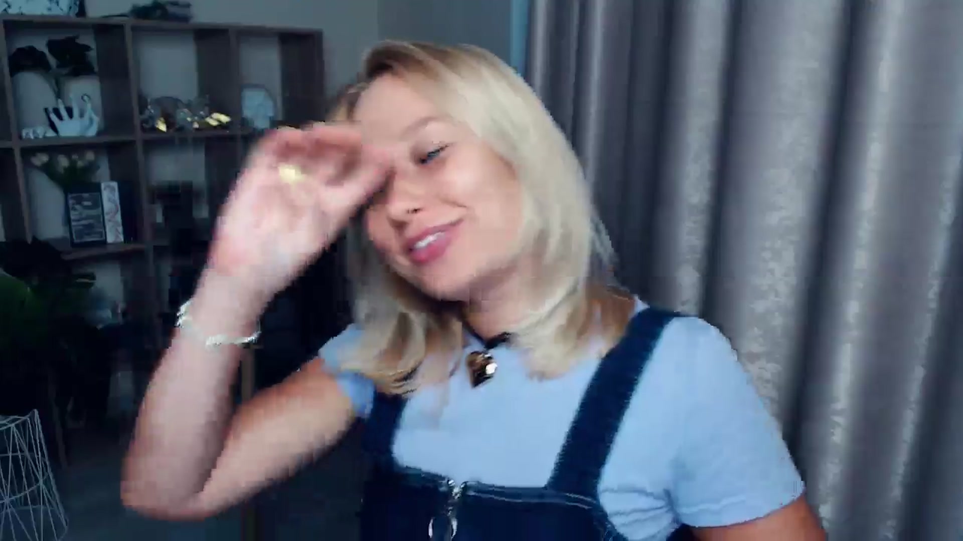Gallery image thumbnail from Kukla_kolduna's myfreecams stream on, 08/16/2025, 17:54 image 16 of 20