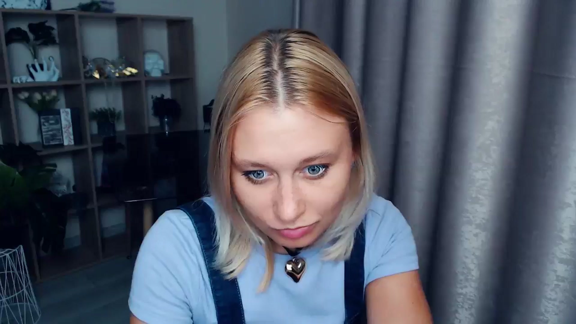 Gallery image thumbnail from Kukla_kolduna's myfreecams stream on, 08/16/2025, 18:18 image 19 of 20