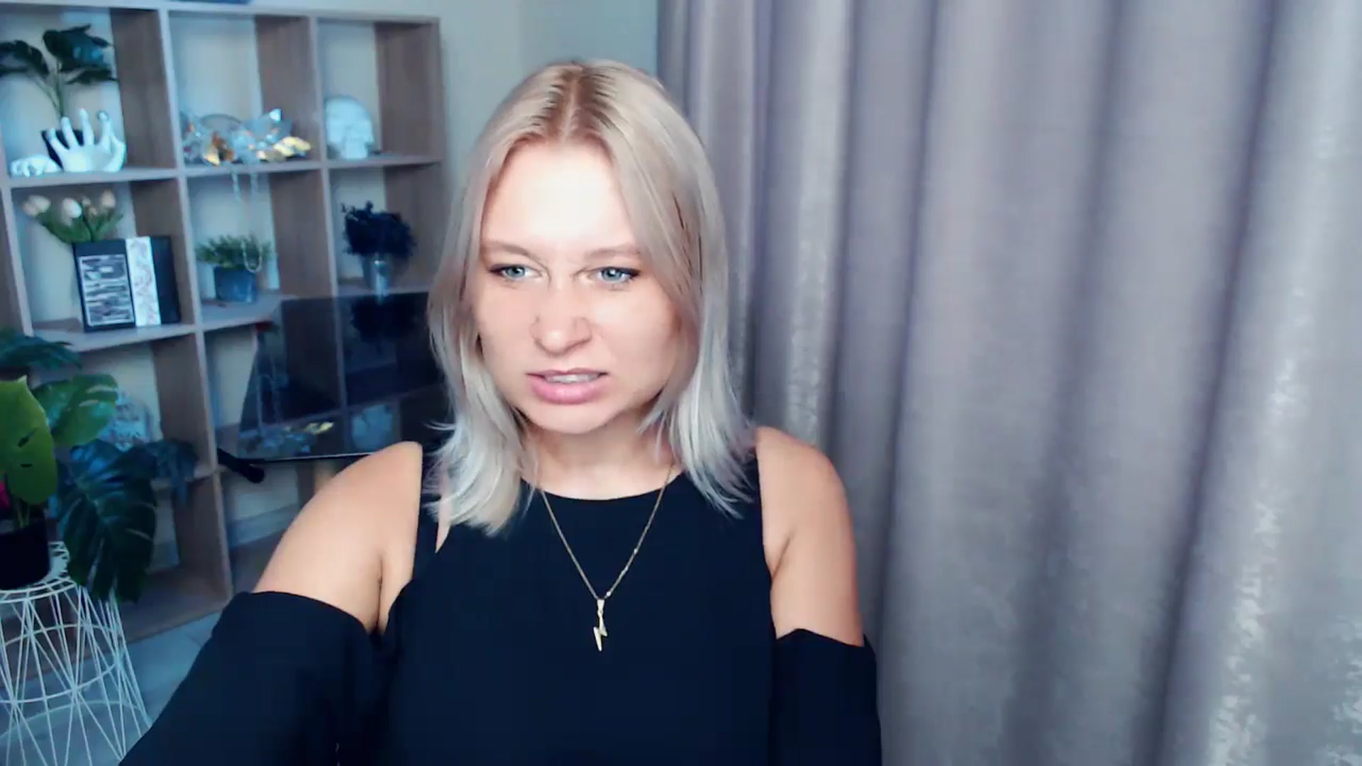Gallery image thumbnail from Kukla_kolduna's myfreecams stream on, 08/21/2025, 17:12 image 13 of 20