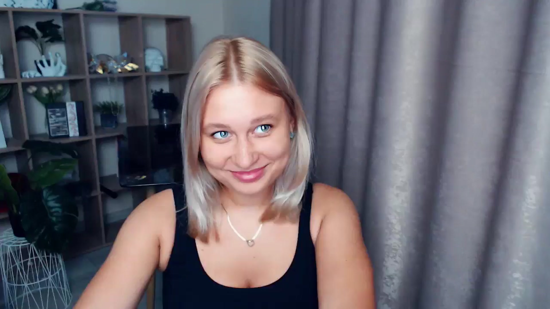 Gallery image thumbnail from Kukla_kolduna's myfreecams stream on, 08/22/2025, 17:27 image 1 of 20
