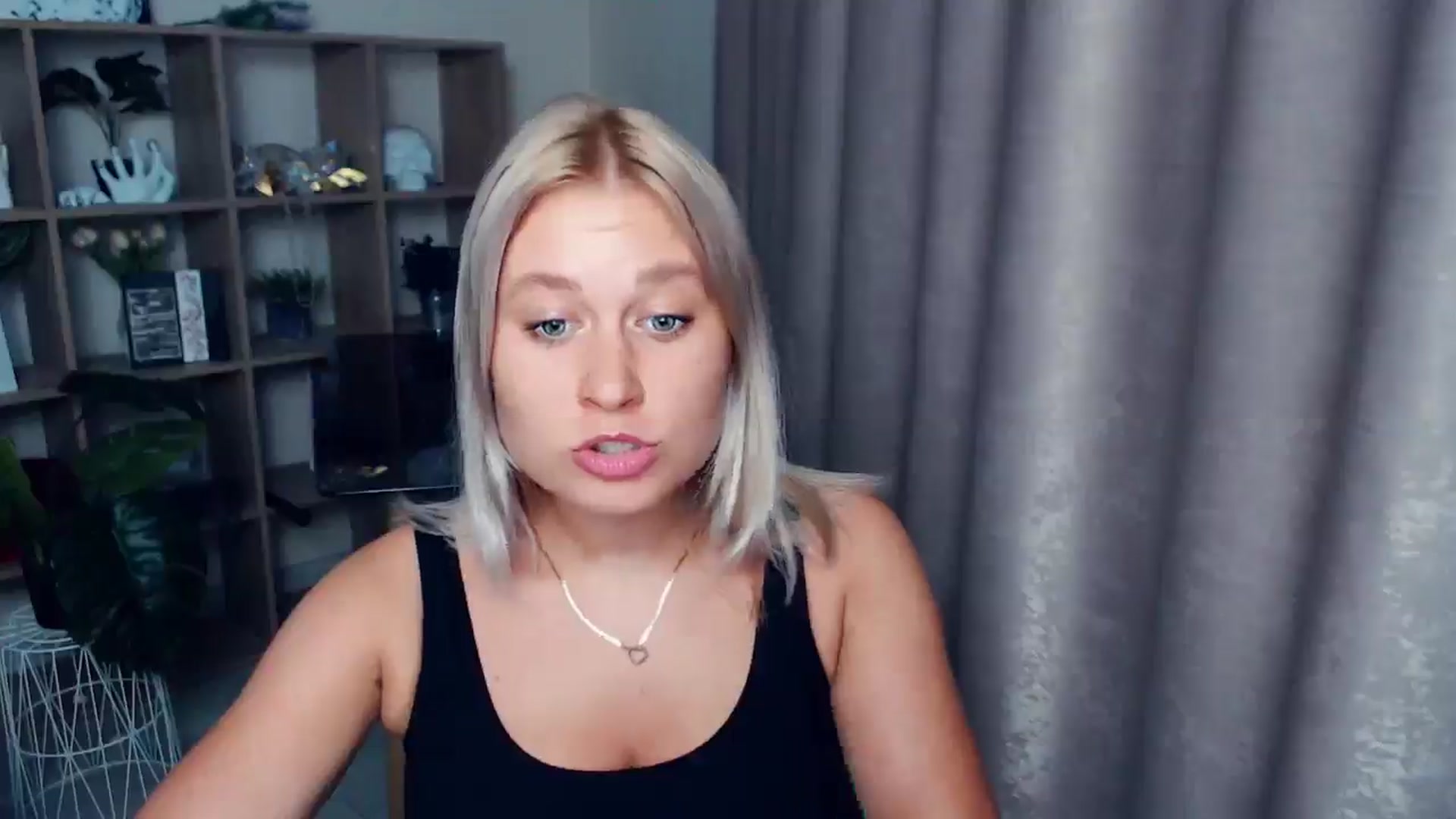 Gallery image thumbnail from Kukla_kolduna's myfreecams stream on, 08/22/2025, 17:27 image 3 of 20