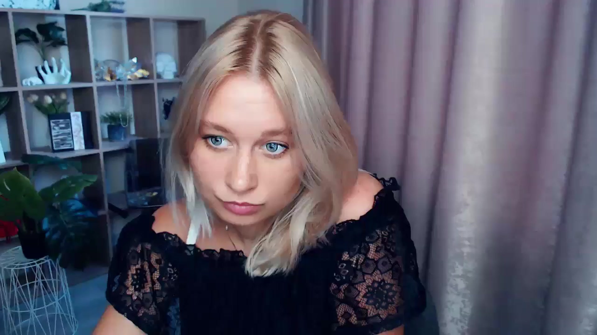 Gallery image thumbnail from Kukla_kolduna's myfreecams stream on, 08/23/2025, 16:30 image 1 of 20