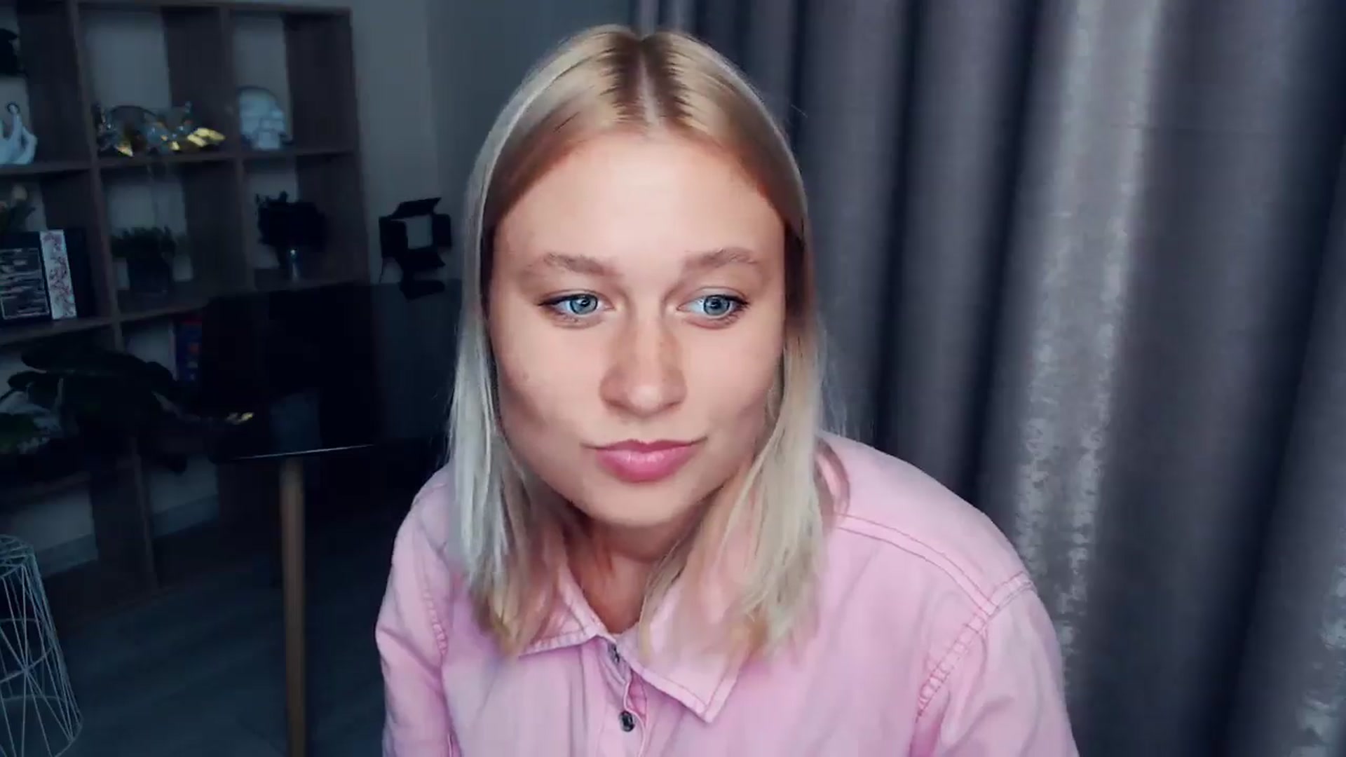 Gallery image thumbnail from Kukla_kolduna's myfreecams stream on, 08/27/2025, 18:10 image 10 of 20