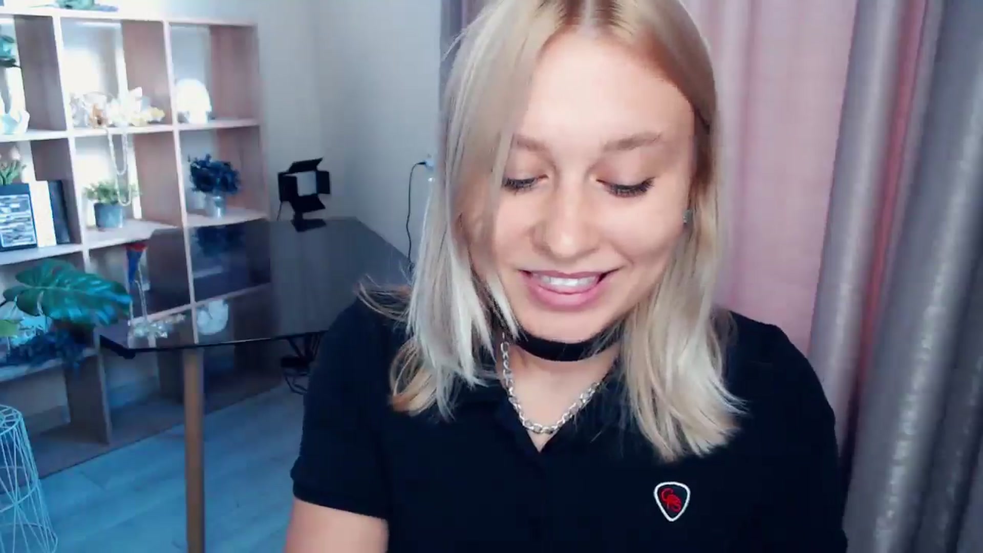 Gallery image thumbnail from Kukla_kolduna's myfreecams stream on, 08/28/2025, 15:51 image 15 of 20