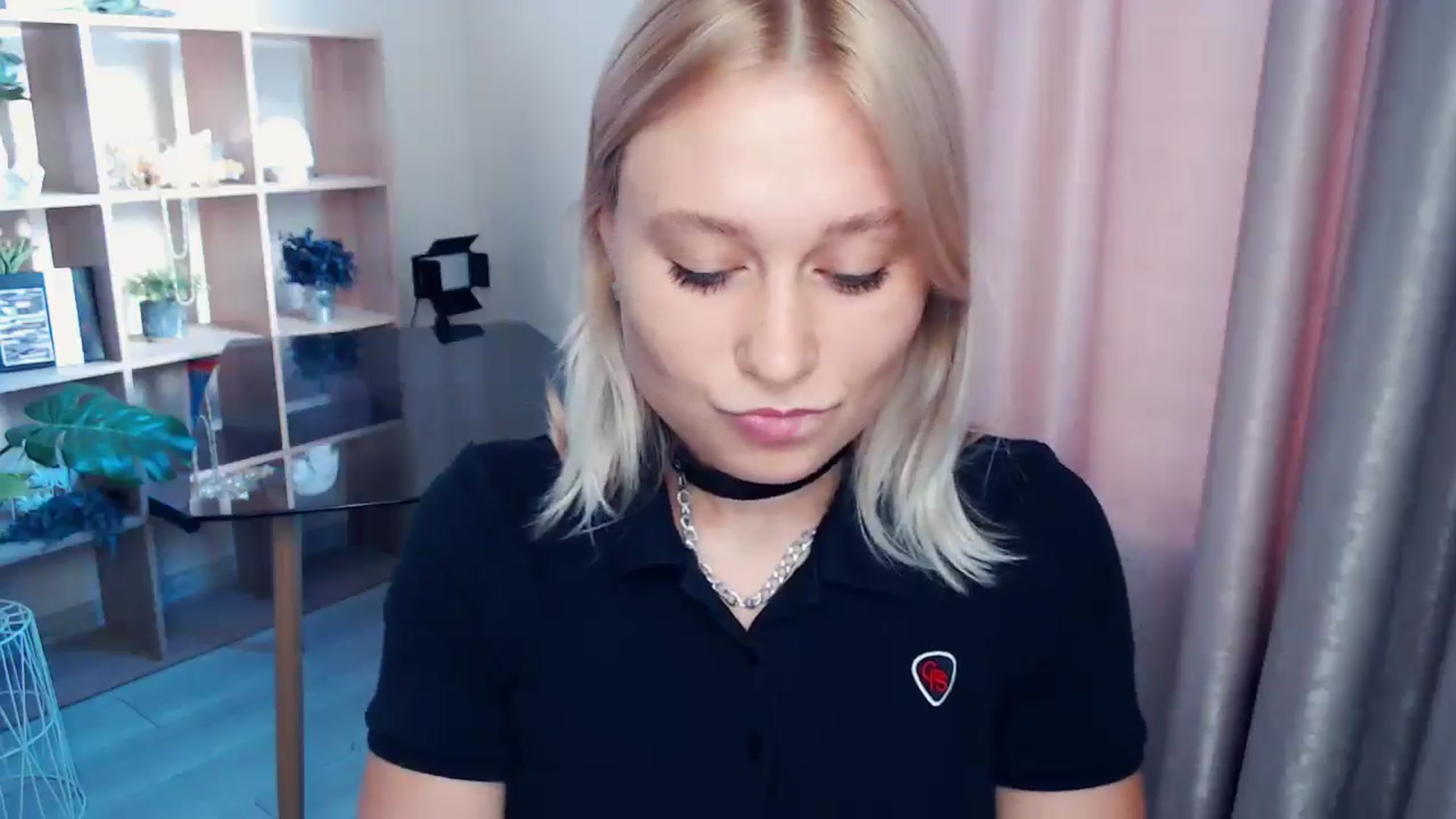 Gallery image thumbnail from Kukla_kolduna's myfreecams stream on, 08/28/2025, 15:51 image 7 of 20