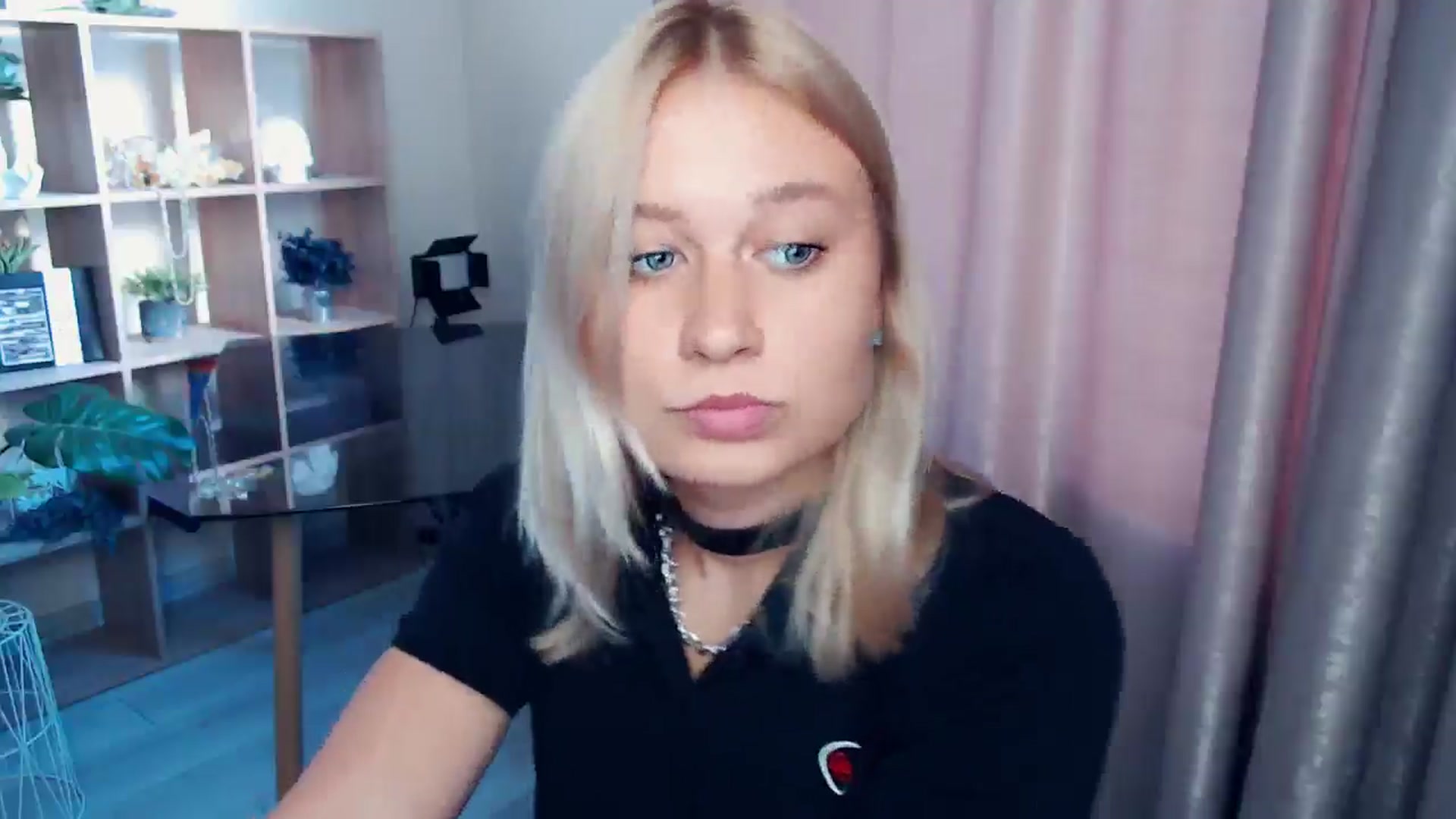 Gallery image thumbnail from Kukla_kolduna's myfreecams stream on, 08/28/2025, 15:51 image 19 of 20