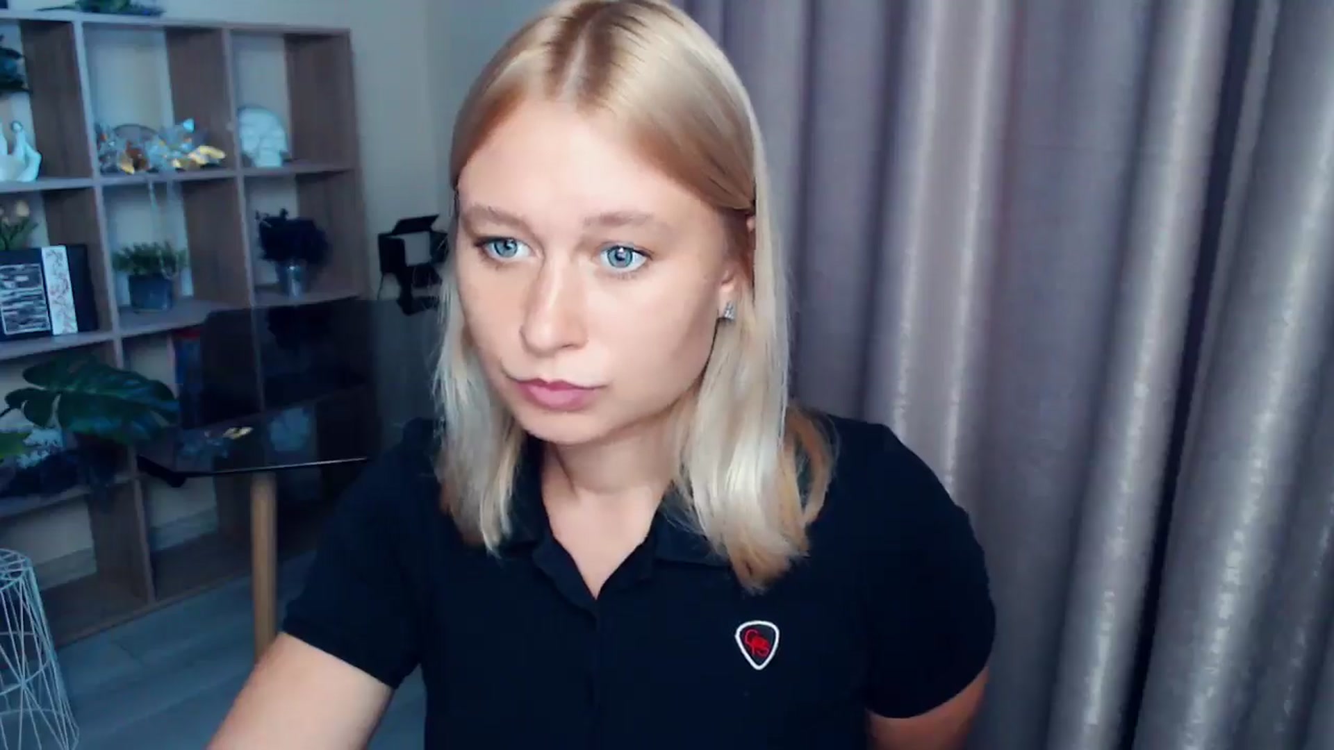 Gallery image thumbnail from Kukla_kolduna's myfreecams stream on, 08/28/2025, 18:05 image 4 of 20