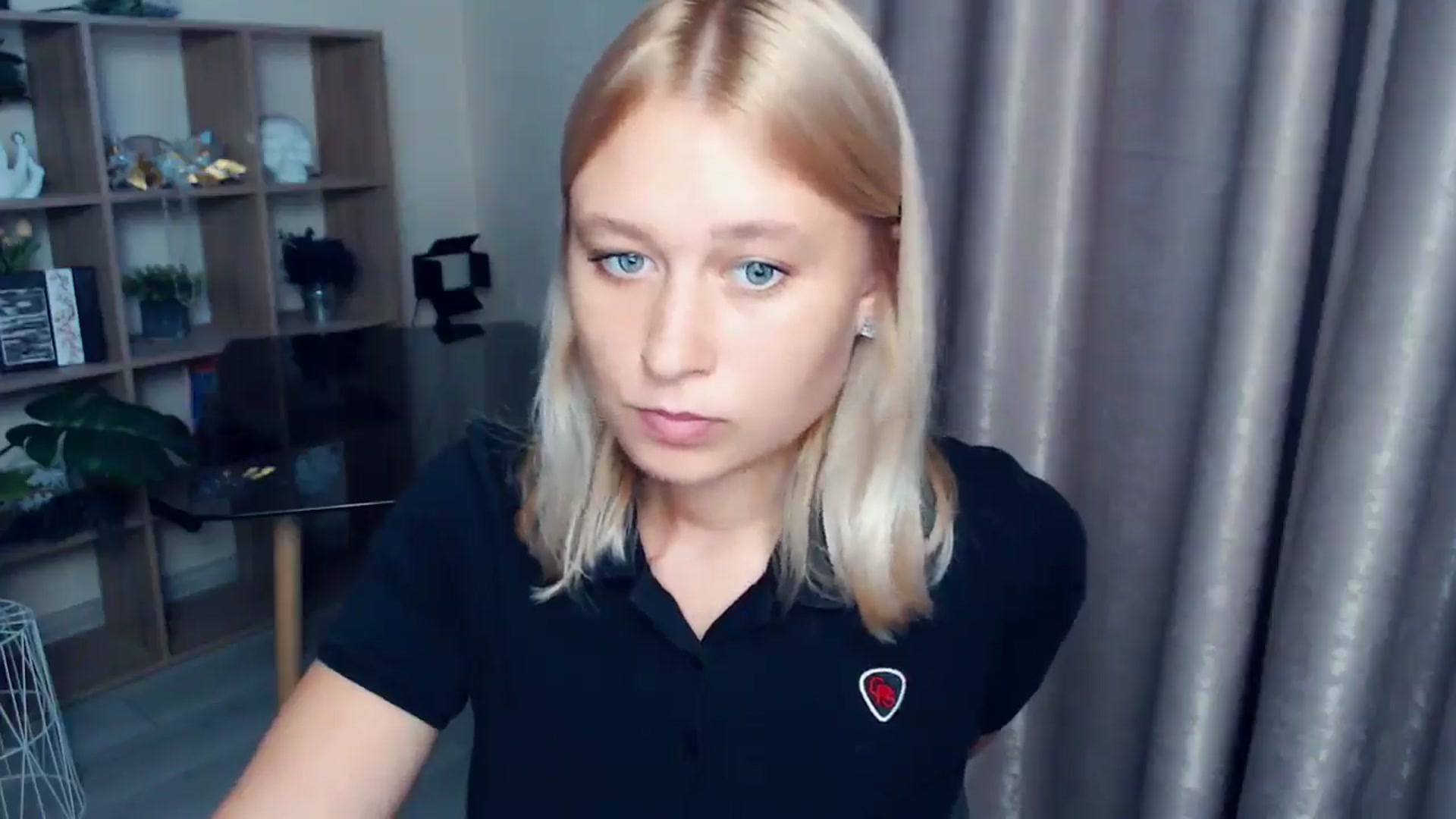 Gallery image thumbnail from Kukla_kolduna's myfreecams stream on, 08/28/2025, 18:05 image 7 of 20