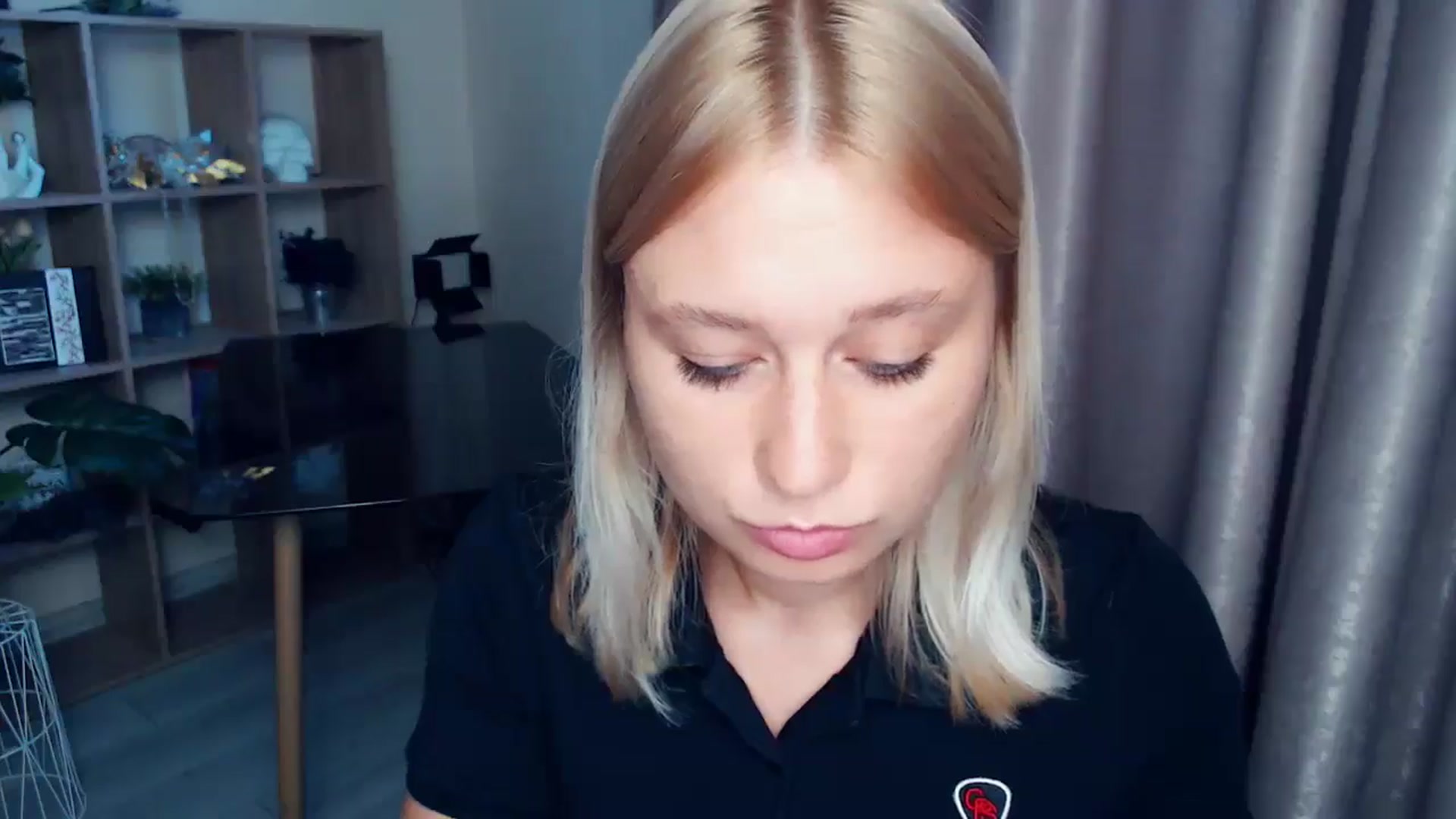 Gallery image thumbnail from Kukla_kolduna's myfreecams stream on, 08/28/2025, 18:05 image 5 of 20