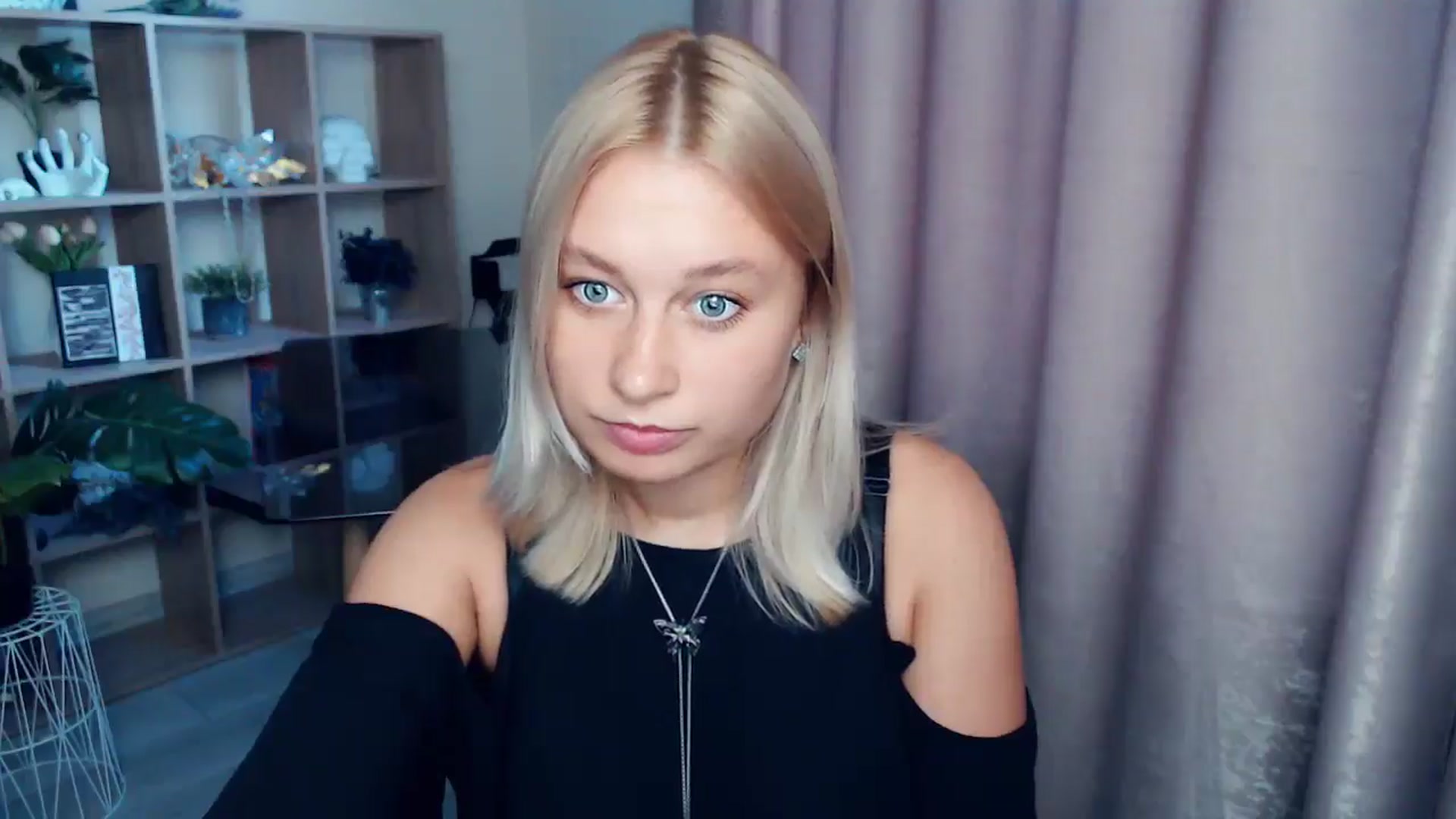 Gallery image thumbnail from Kukla_kolduna's myfreecams stream on, 08/29/2025, 16:39 image 20 of 20