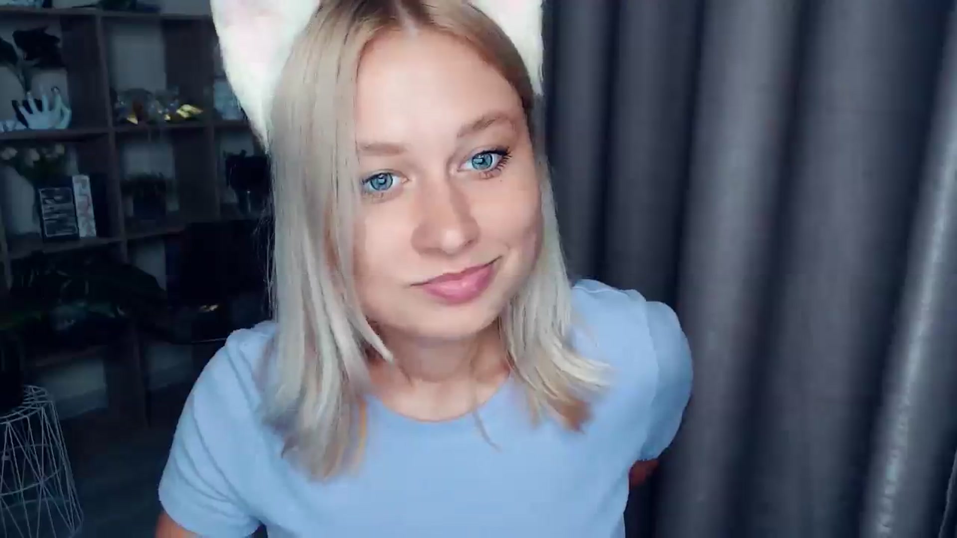 Gallery image thumbnail from Kukla_kolduna's myfreecams stream on, 08/29/2025, 17:33 image 13 of 20