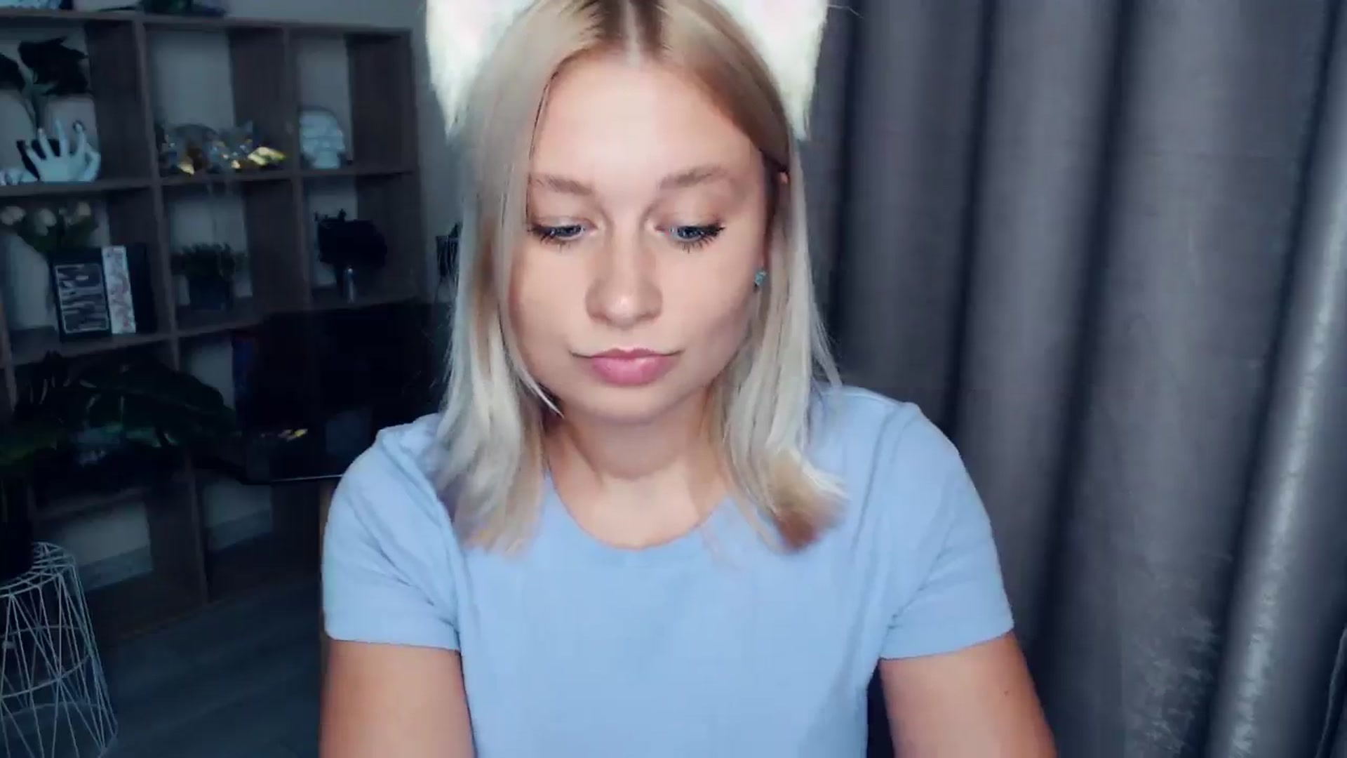 Gallery image thumbnail from Kukla_kolduna's myfreecams stream on, 08/29/2025, 17:33 image 10 of 20