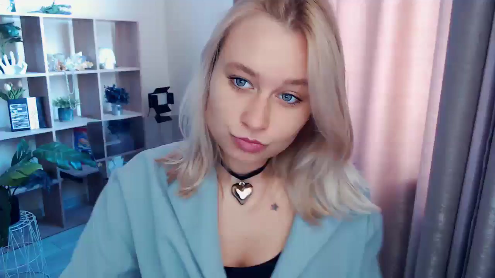 Gallery image thumbnail from Kukla_kolduna's myfreecams stream on, 08/30/2025, 08:34 image 1 of 20