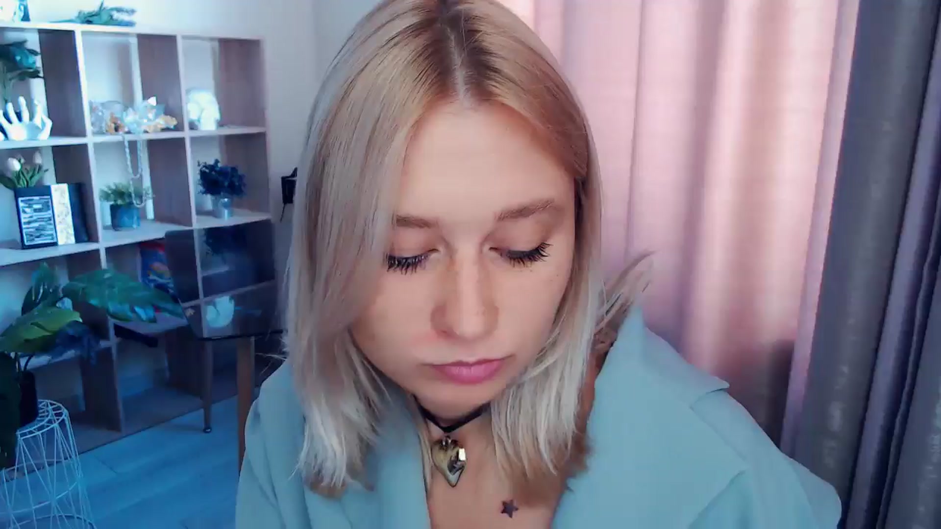Gallery image thumbnail from Kukla_kolduna's myfreecams stream on, 08/30/2025, 08:34 image 4 of 20