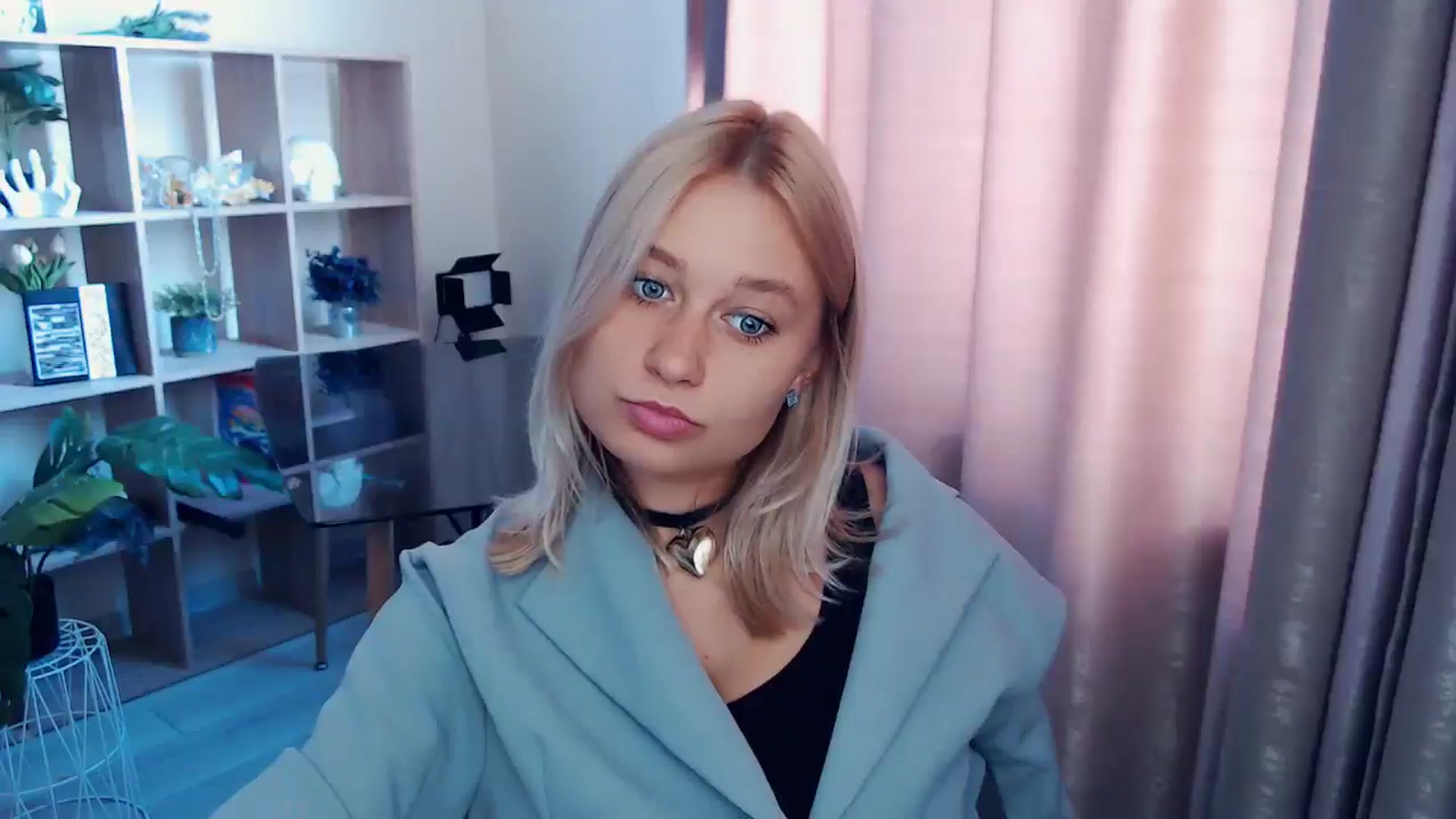 Gallery image thumbnail from Kukla_kolduna's myfreecams stream on, 08/30/2025, 08:34 image 5 of 20